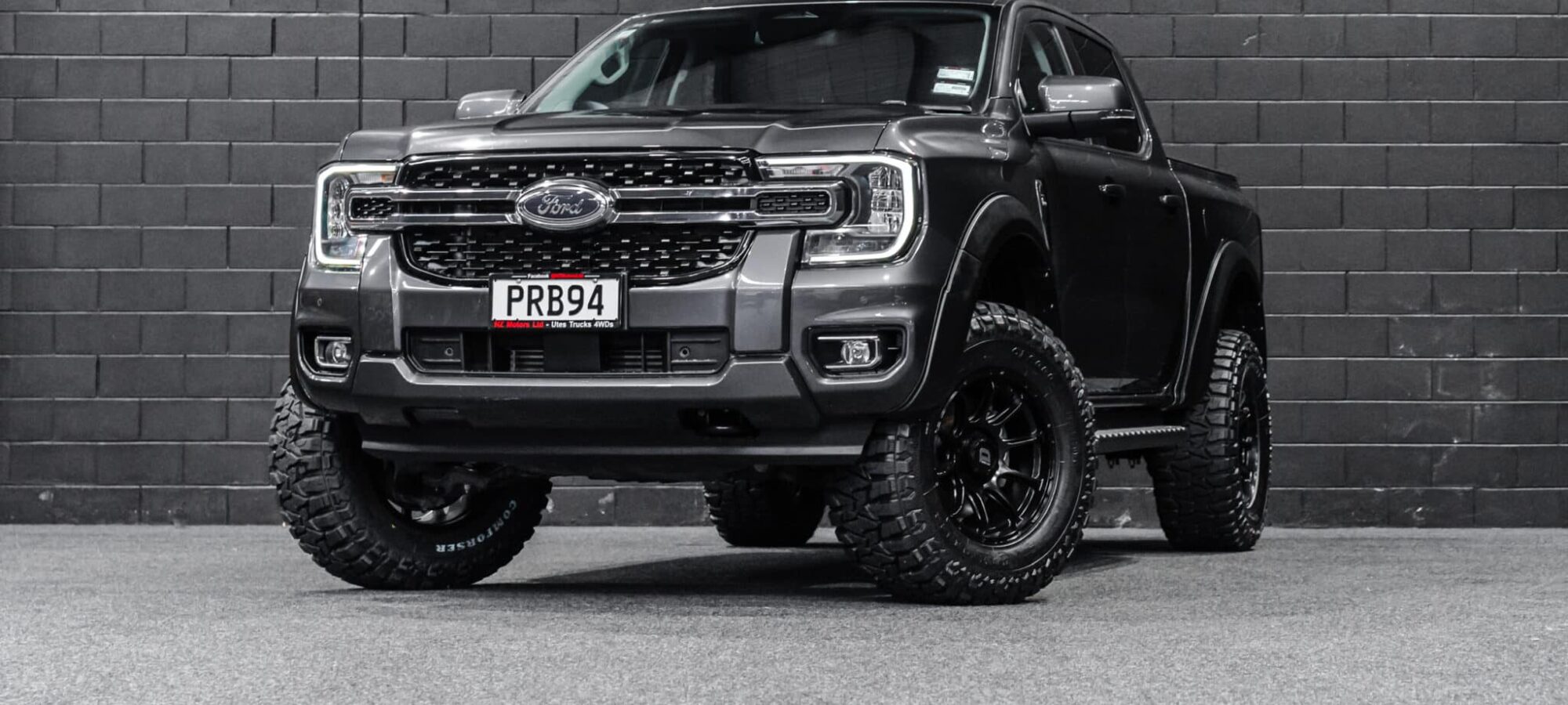 Vehicle Gallery Image