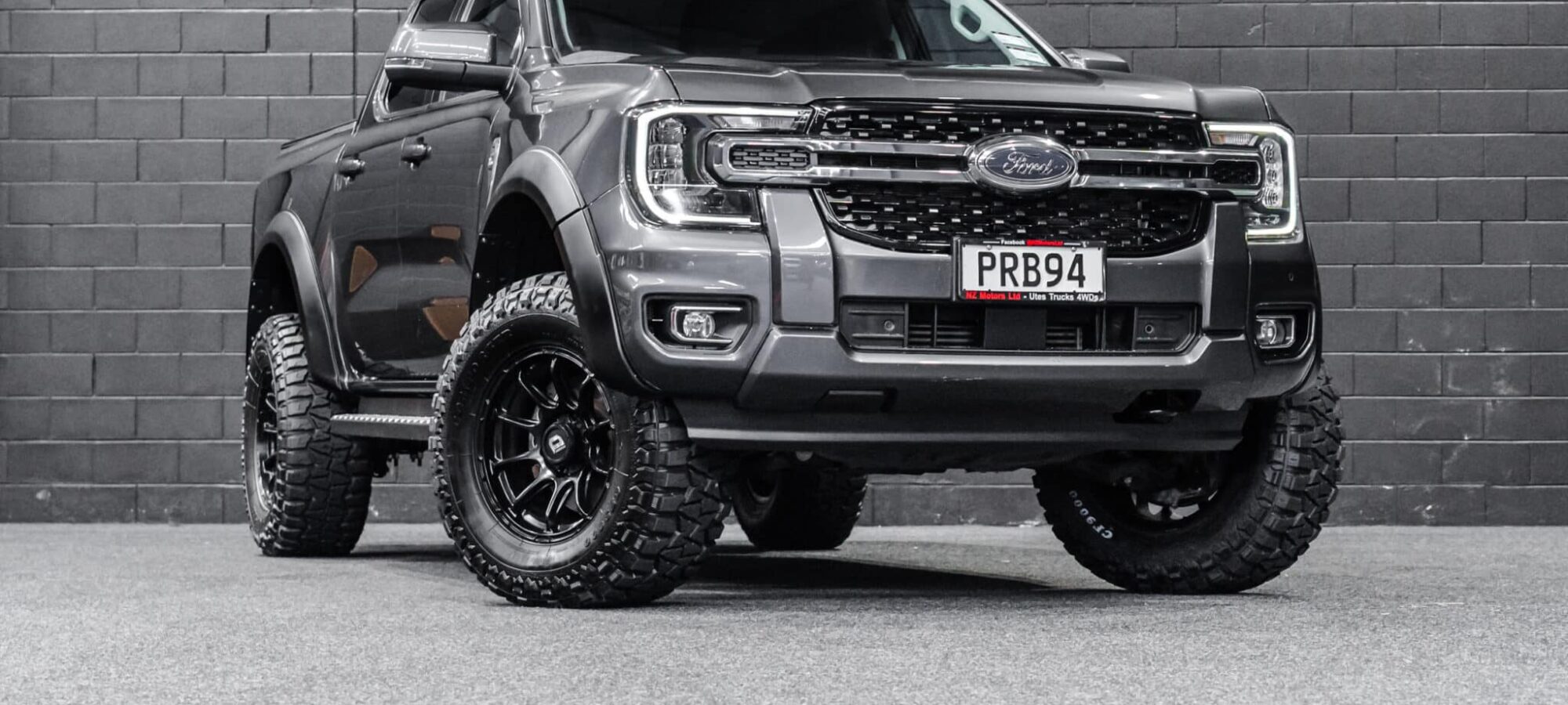 Vehicle Gallery Image