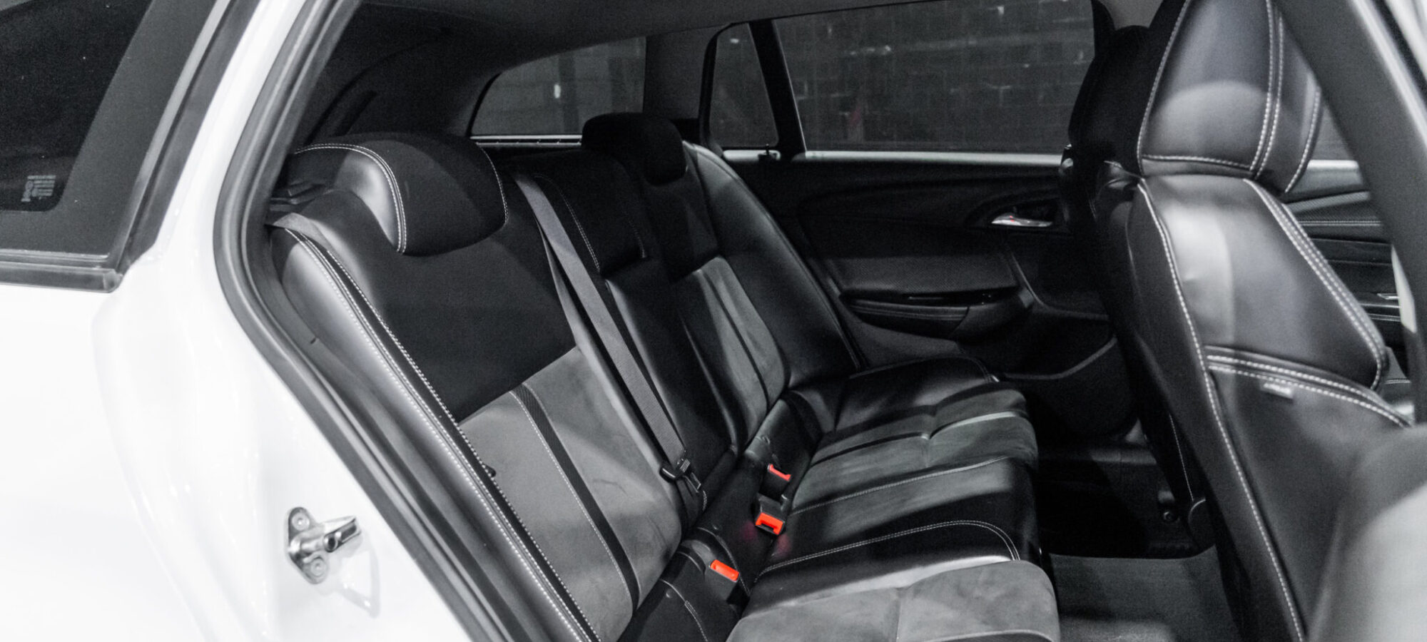 Vehicle Gallery Image