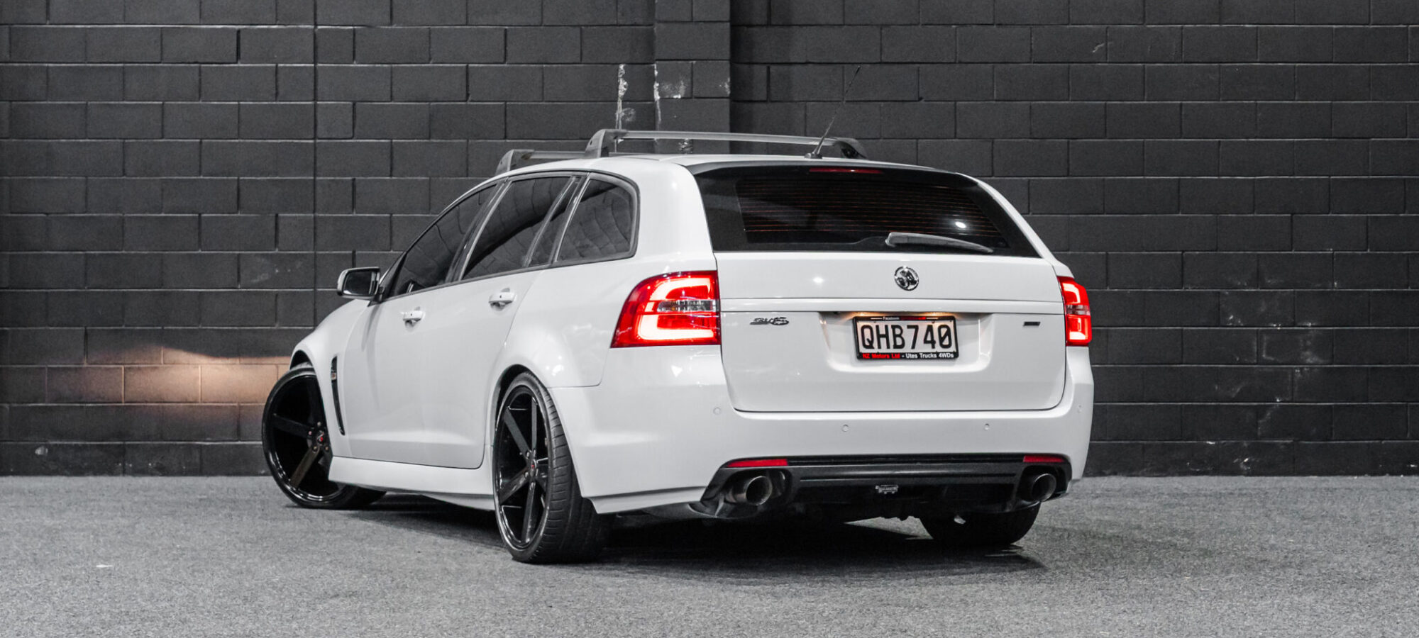 Vehicle Gallery Image