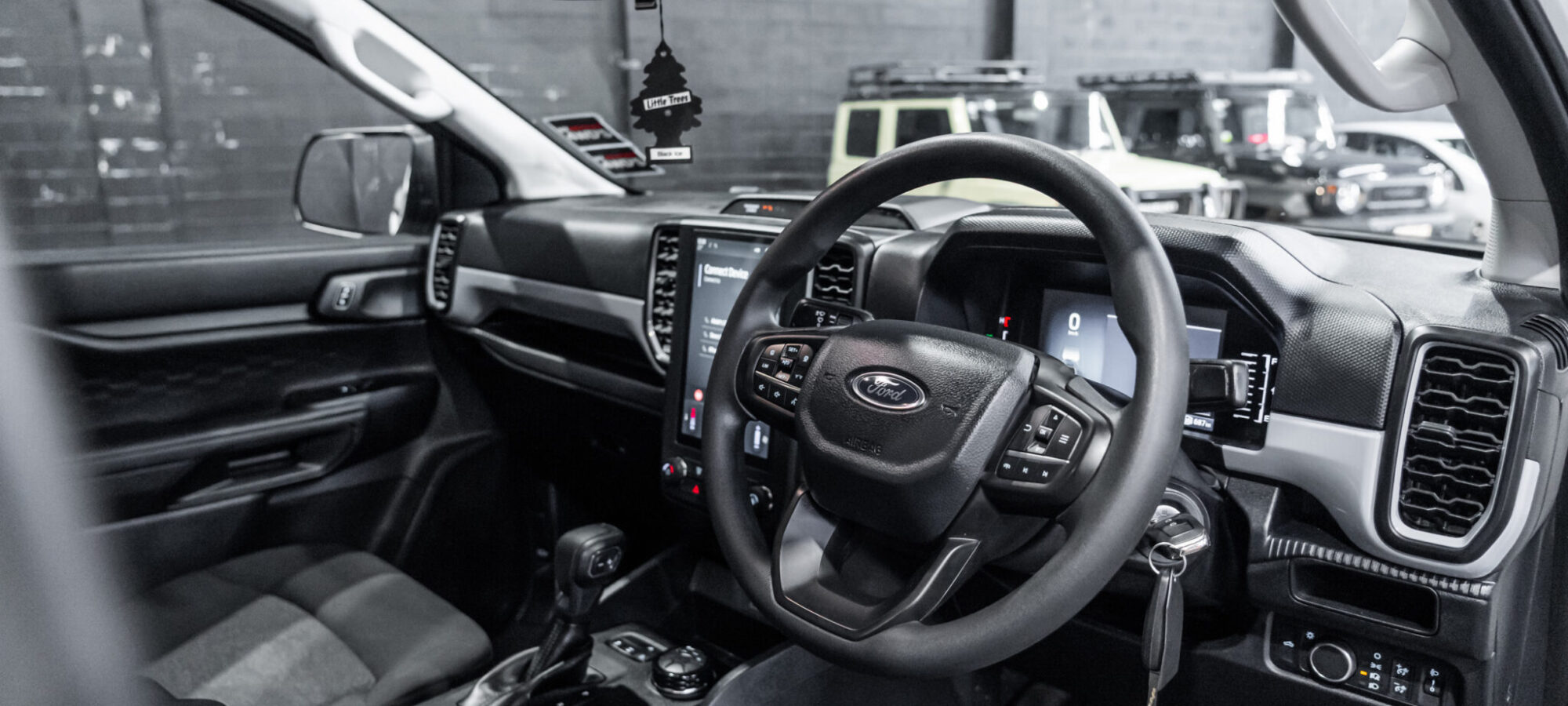 Vehicle Gallery Image