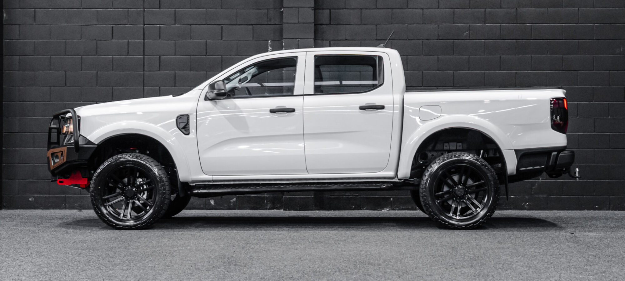 Vehicle Gallery Image