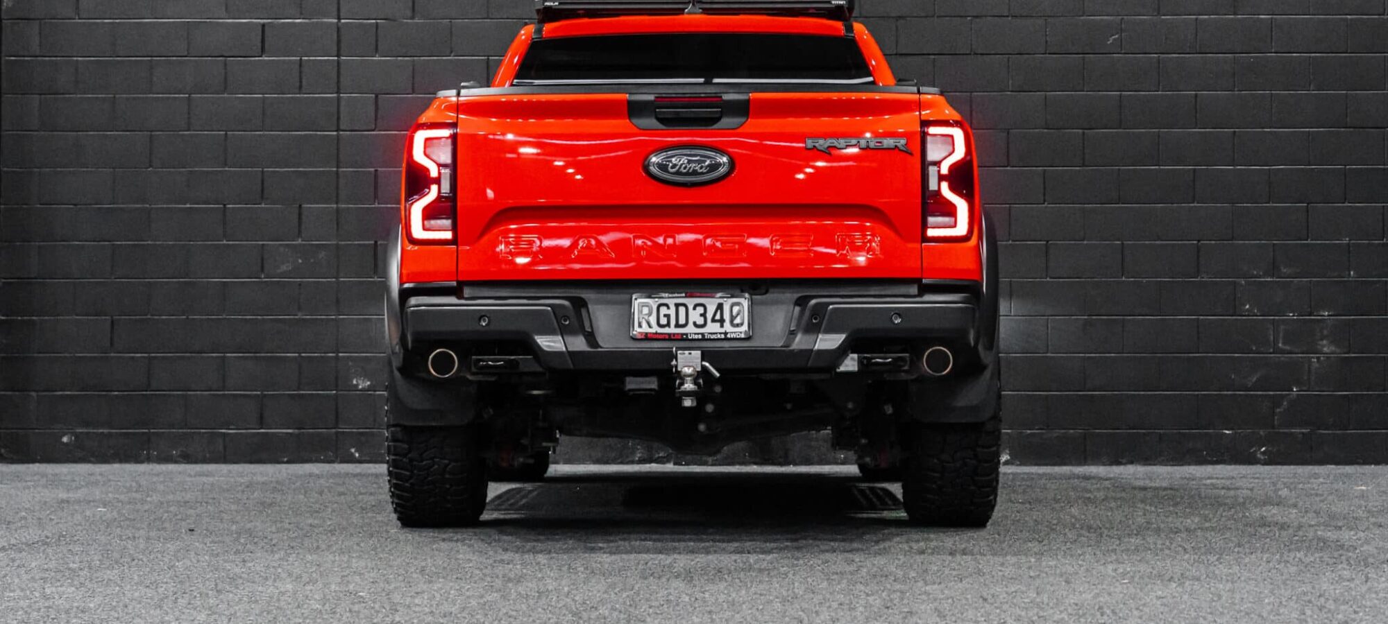 Vehicle Gallery Image