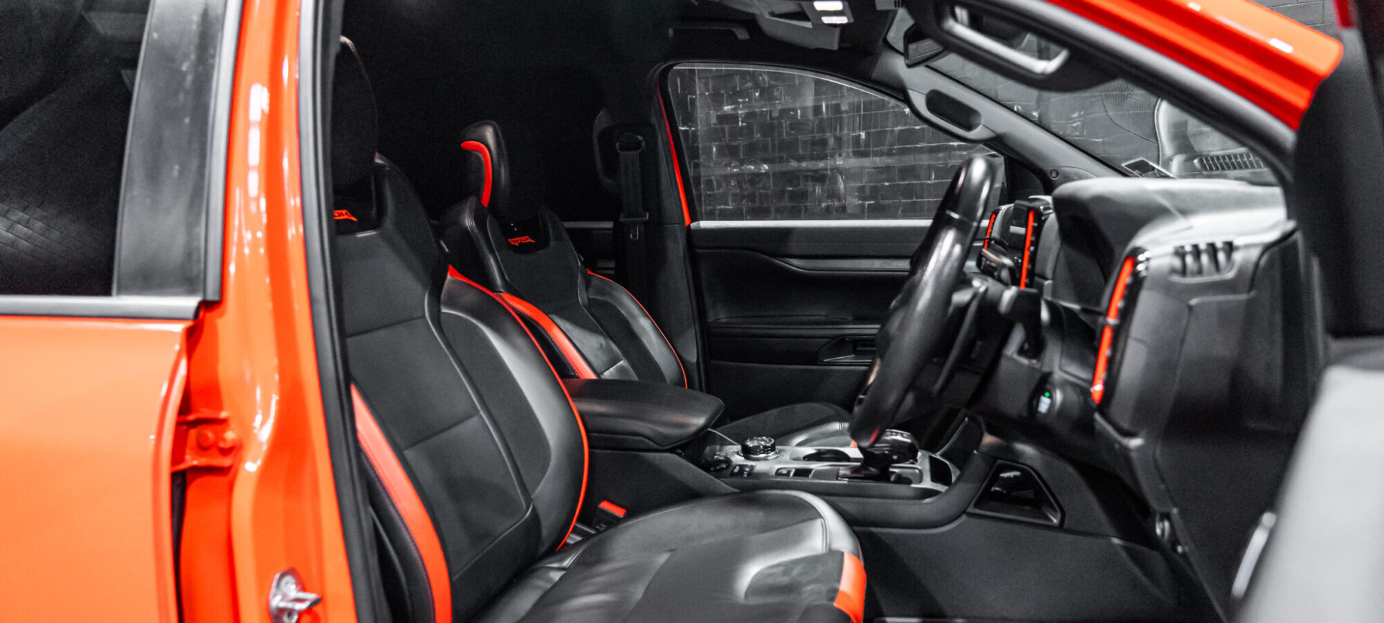 Vehicle Gallery Image