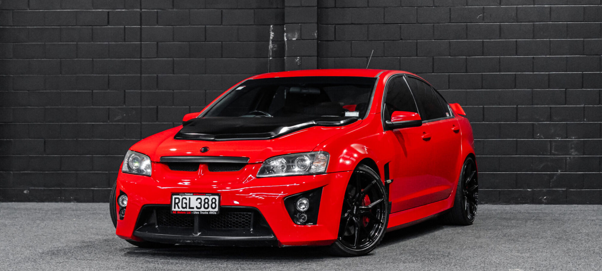 Vehicle Gallery Image