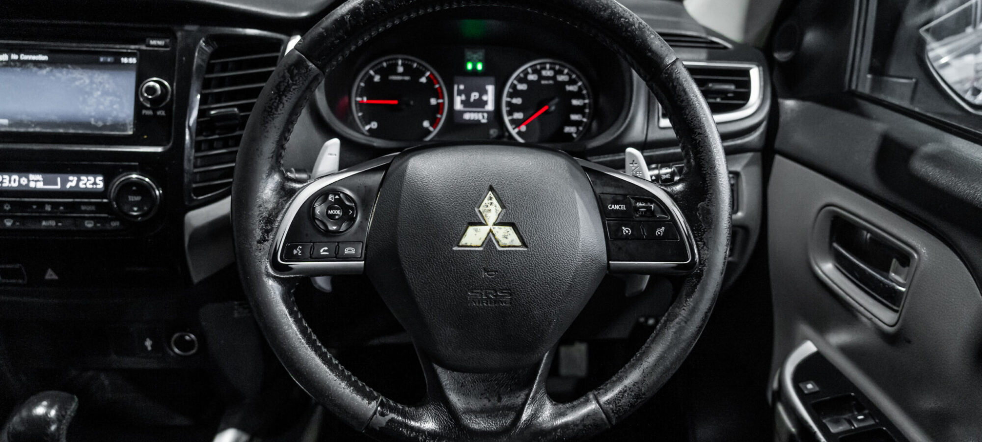 Vehicle Gallery Image