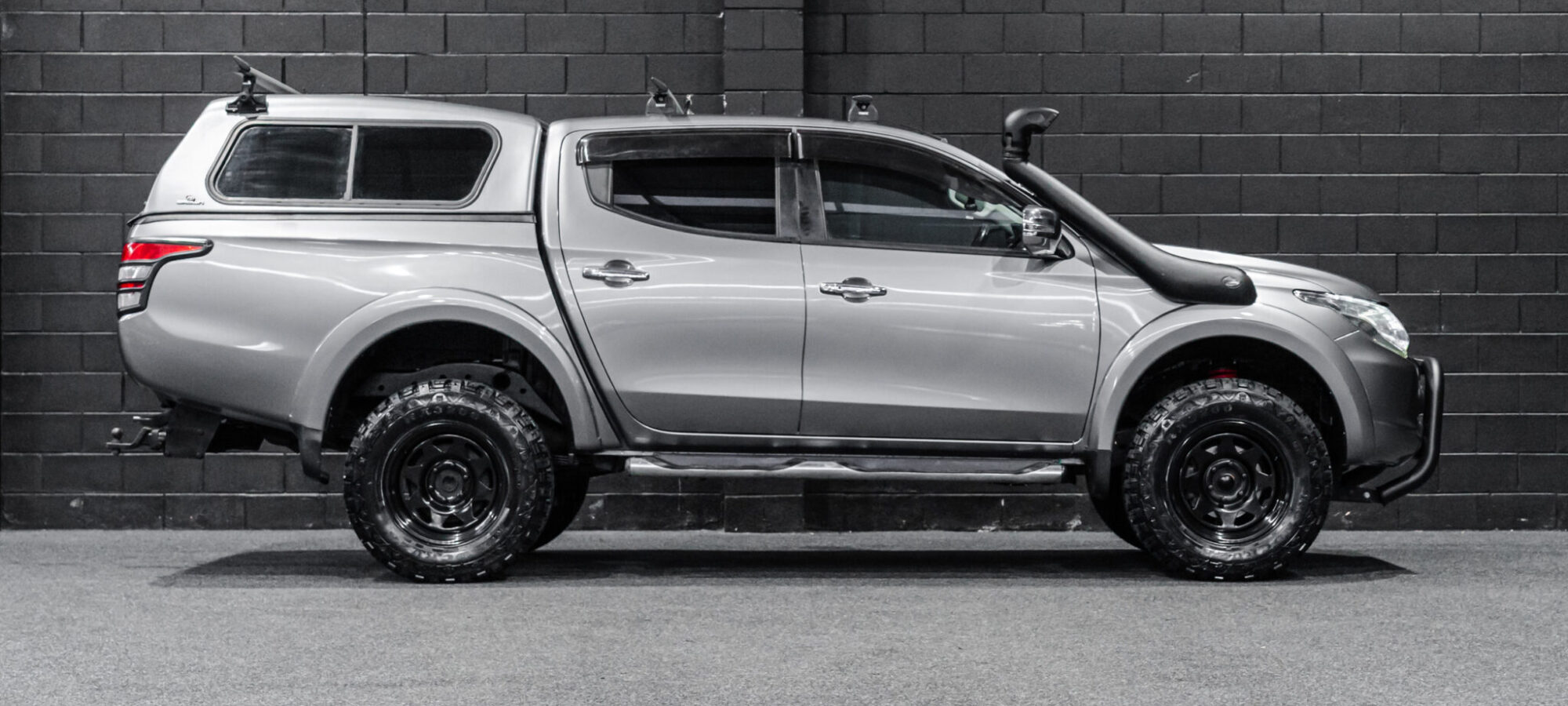 Vehicle Gallery Image