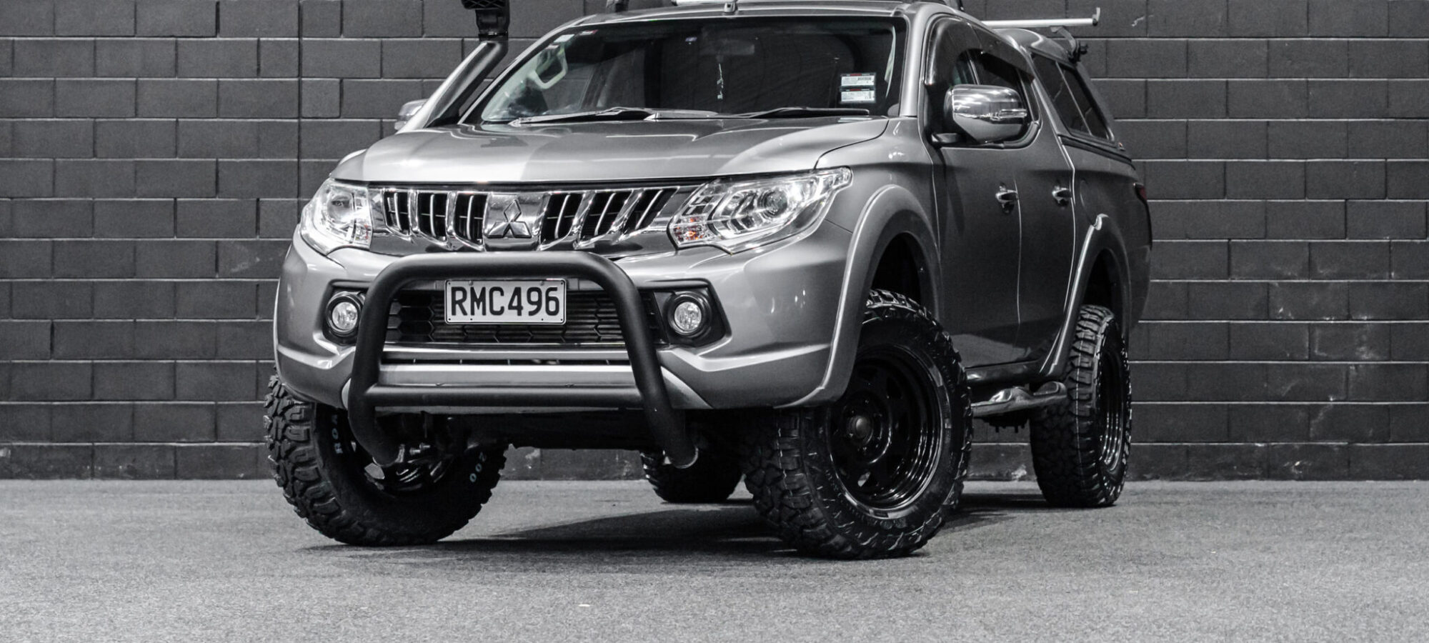 Vehicle Gallery Image