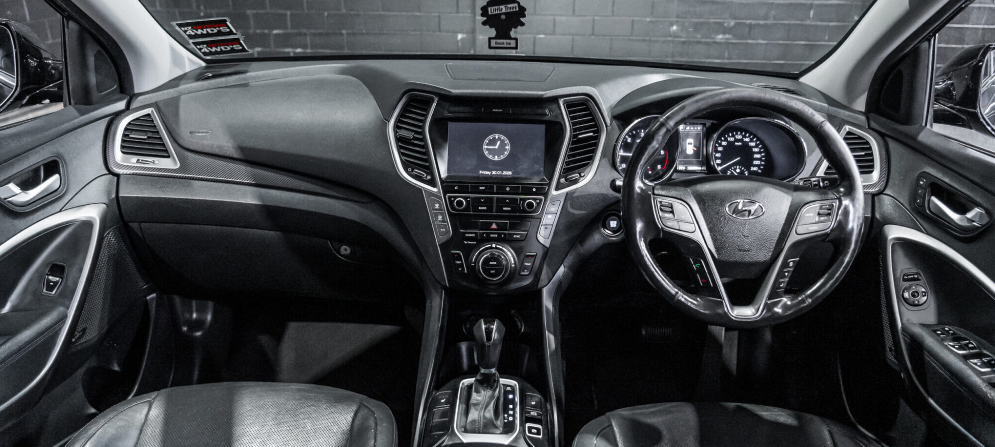 Vehicle Gallery Image