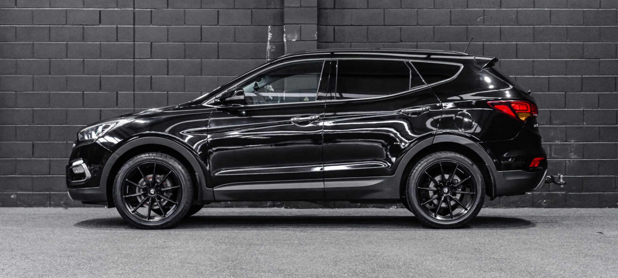 Vehicle Gallery Image