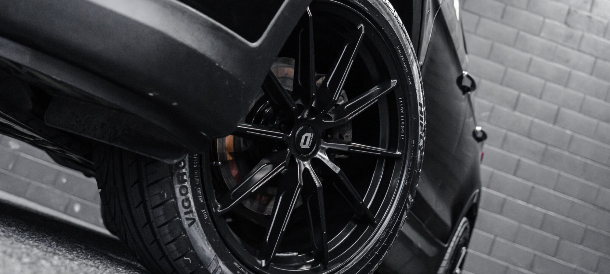 Vehicle Gallery Image