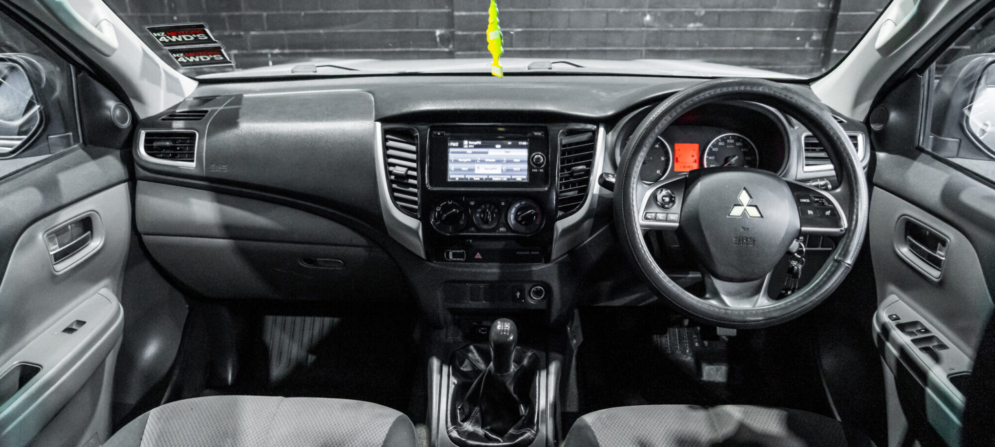 Vehicle Gallery Image