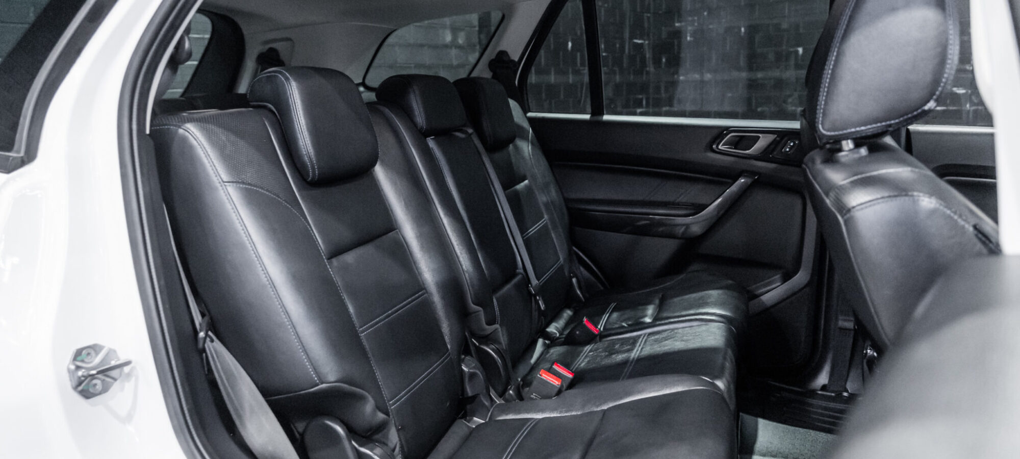 Vehicle Gallery Image