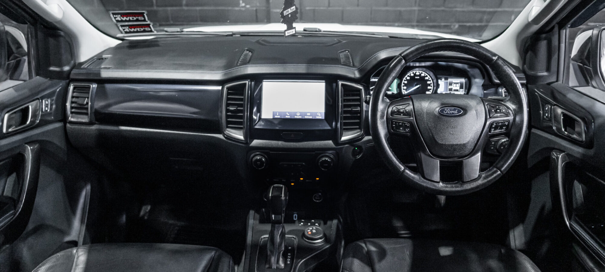 Vehicle Gallery Image