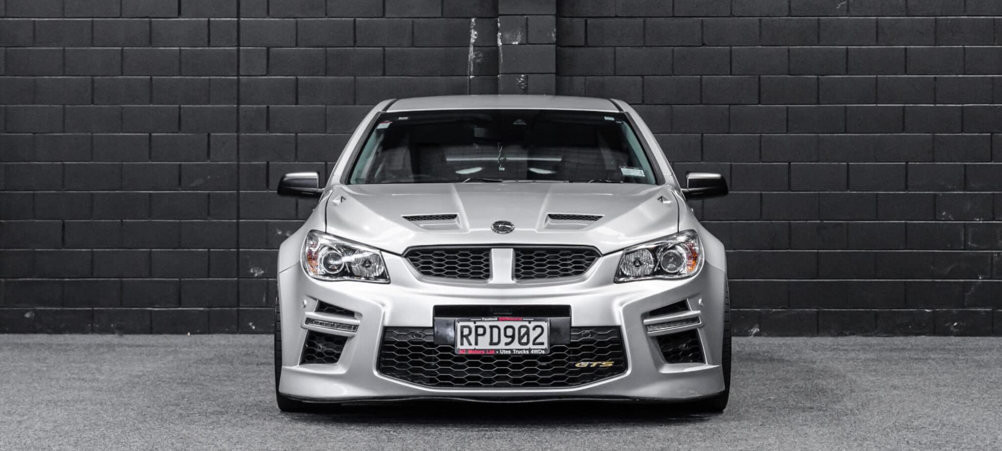 Vehicle Gallery Image