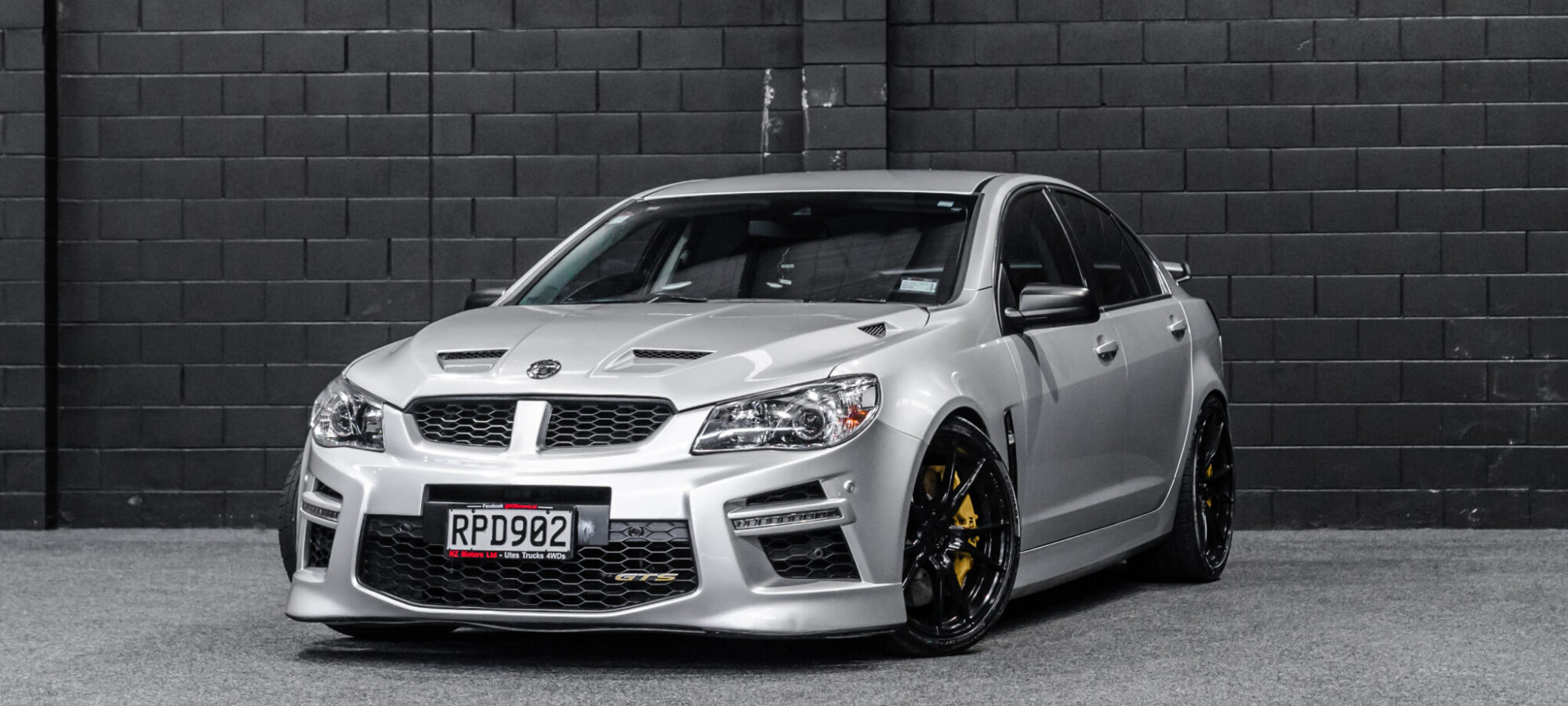 Vehicle Gallery Image