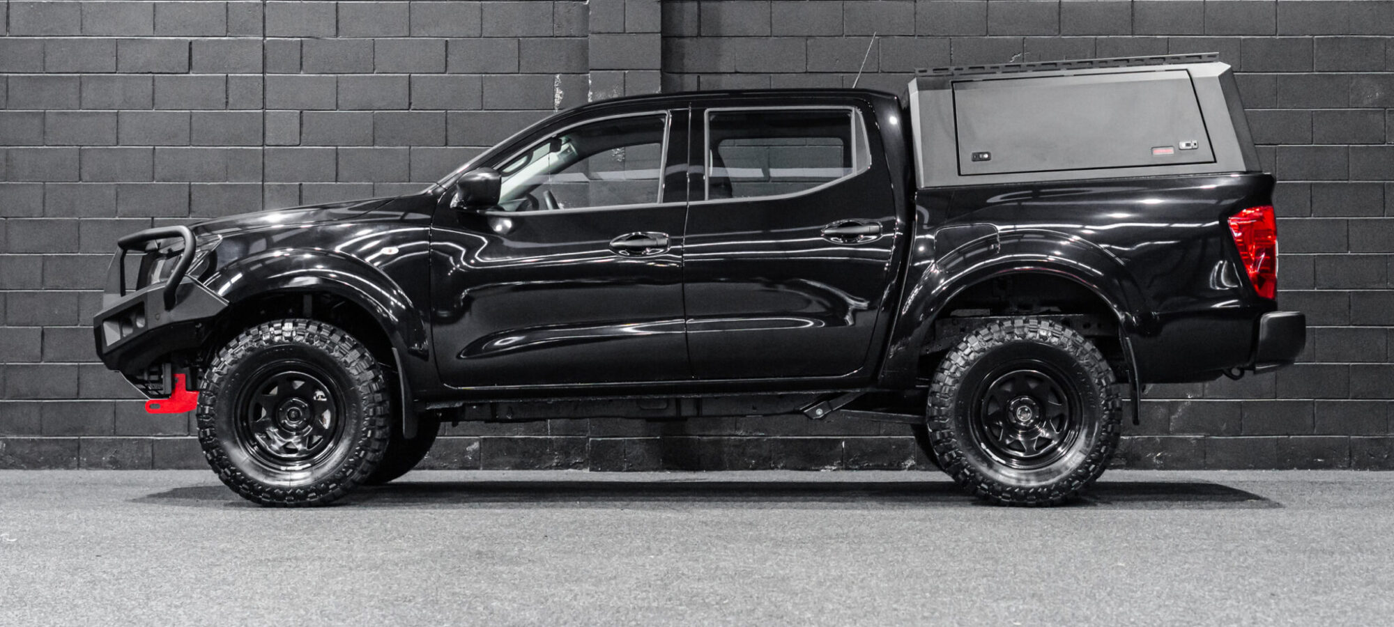 Vehicle Gallery Image