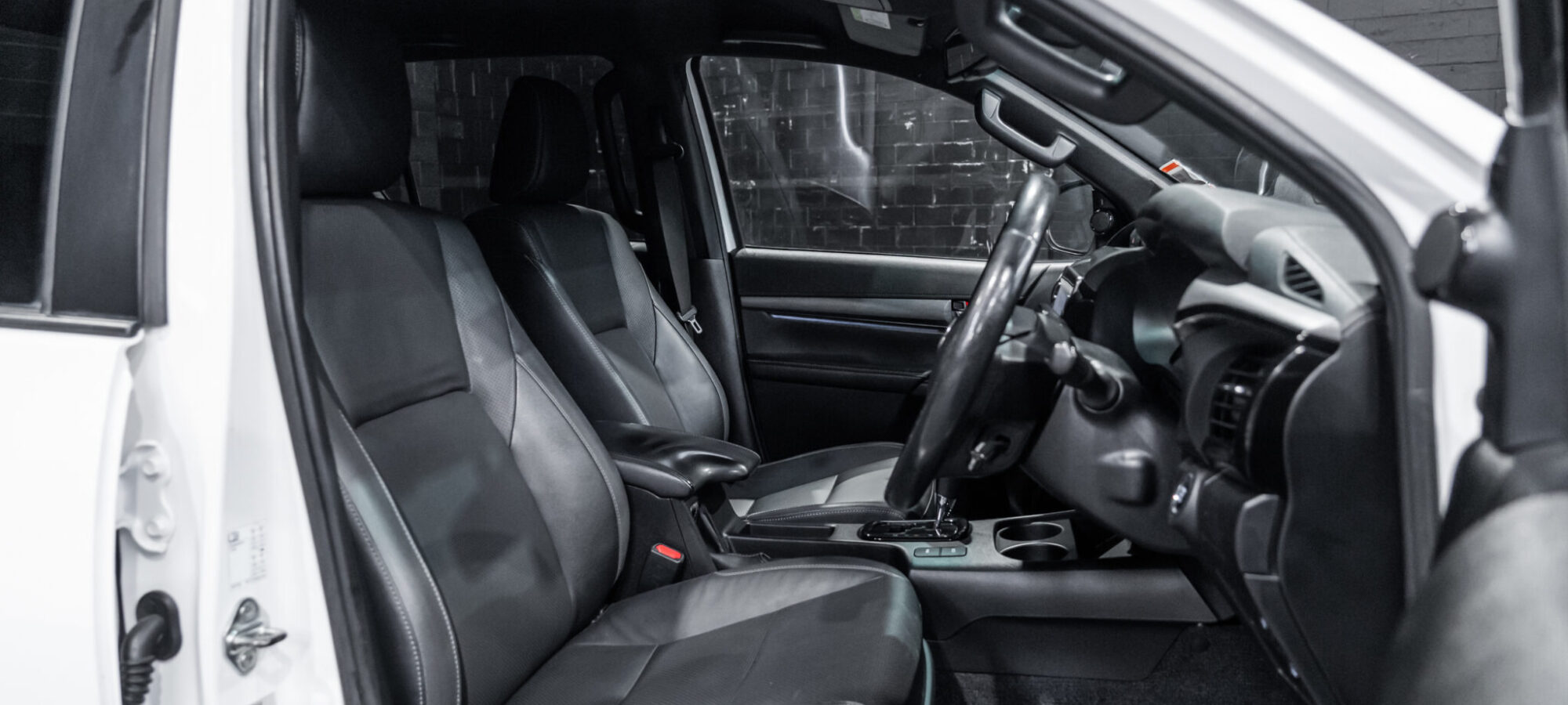 Vehicle Gallery Image