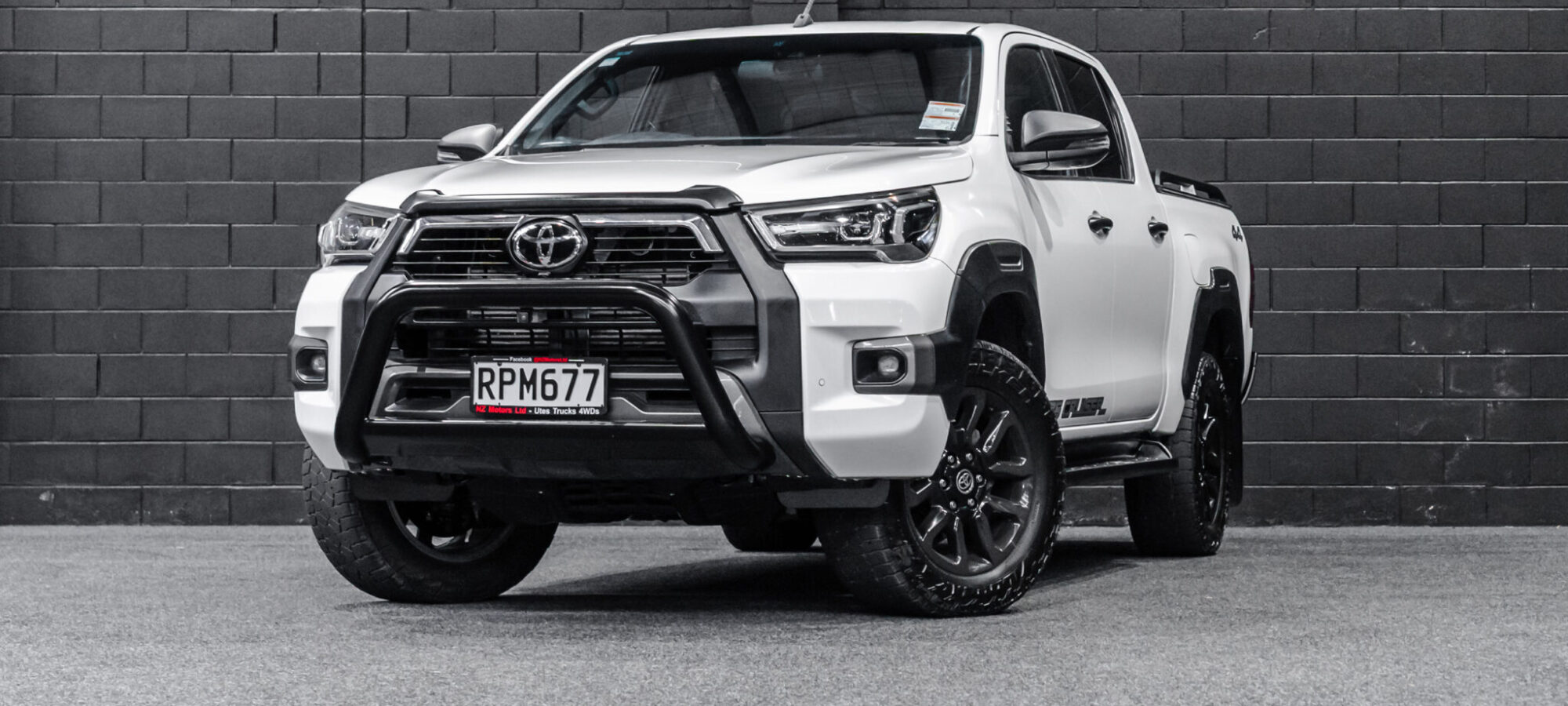 Vehicle Gallery Image