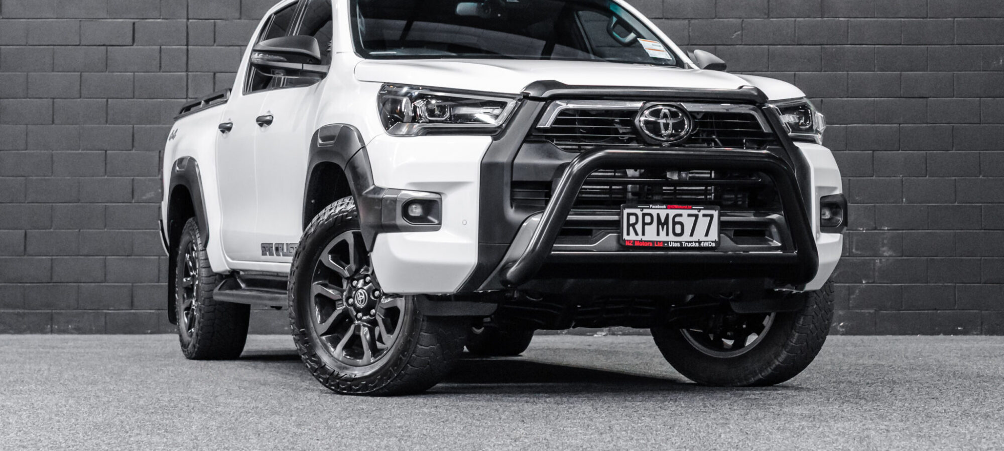 Vehicle Gallery Image