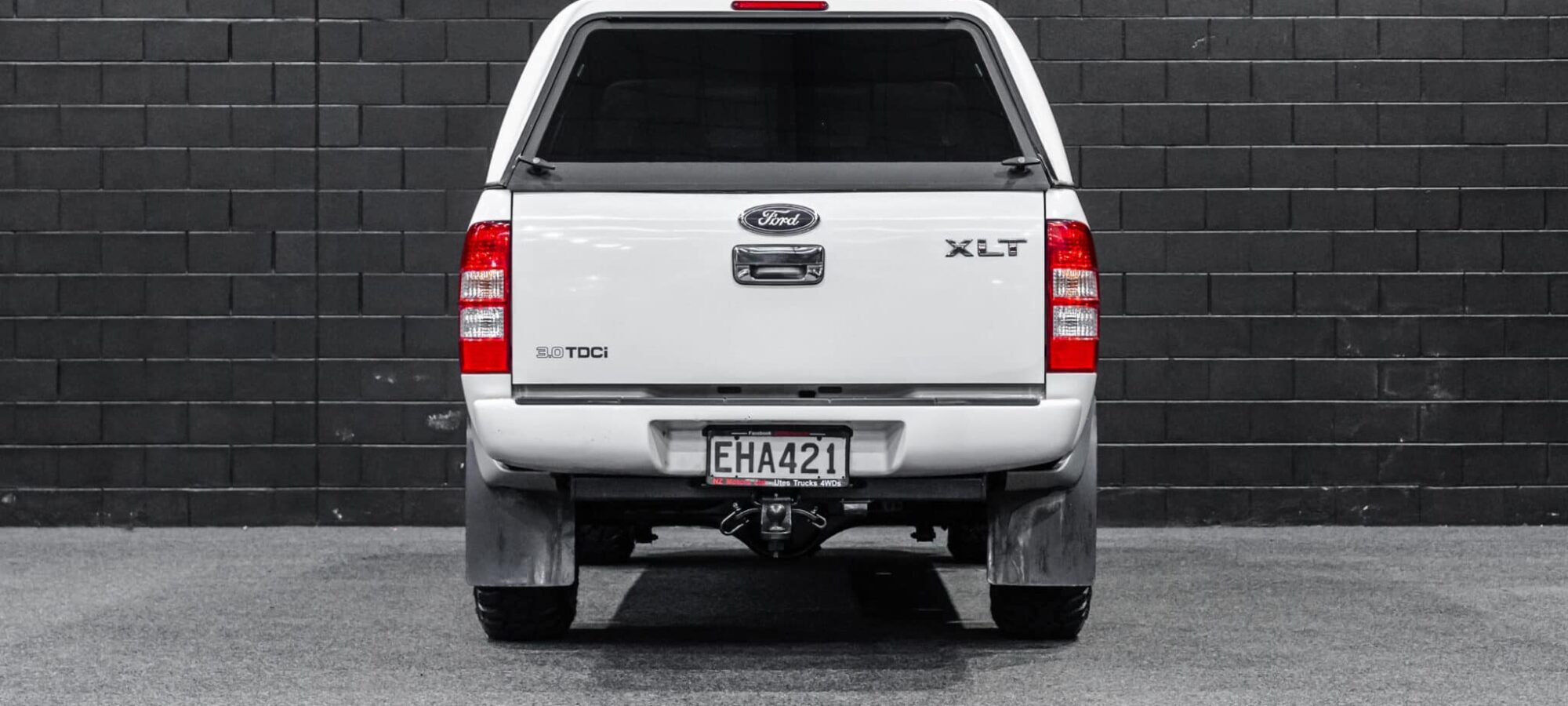 Vehicle Gallery Image