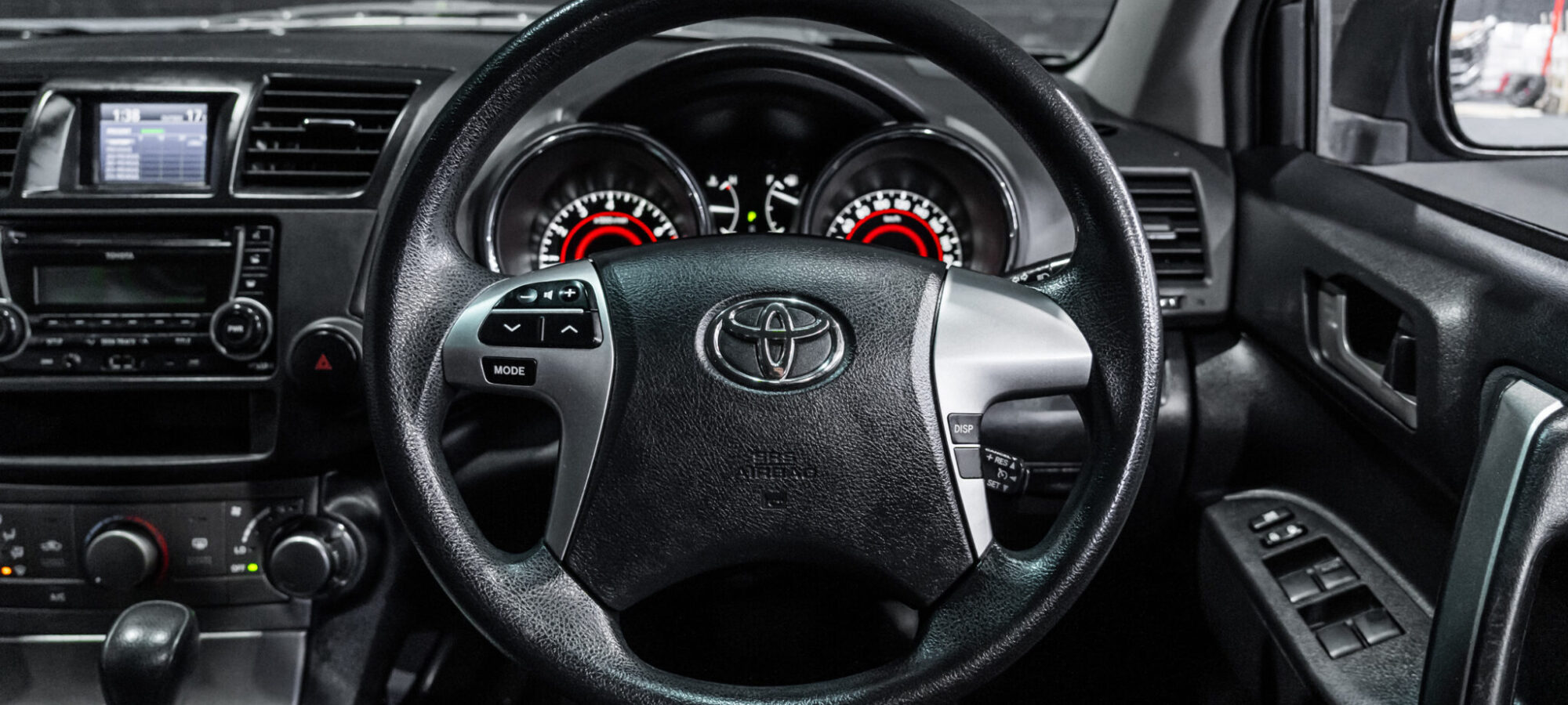 Vehicle Gallery Image