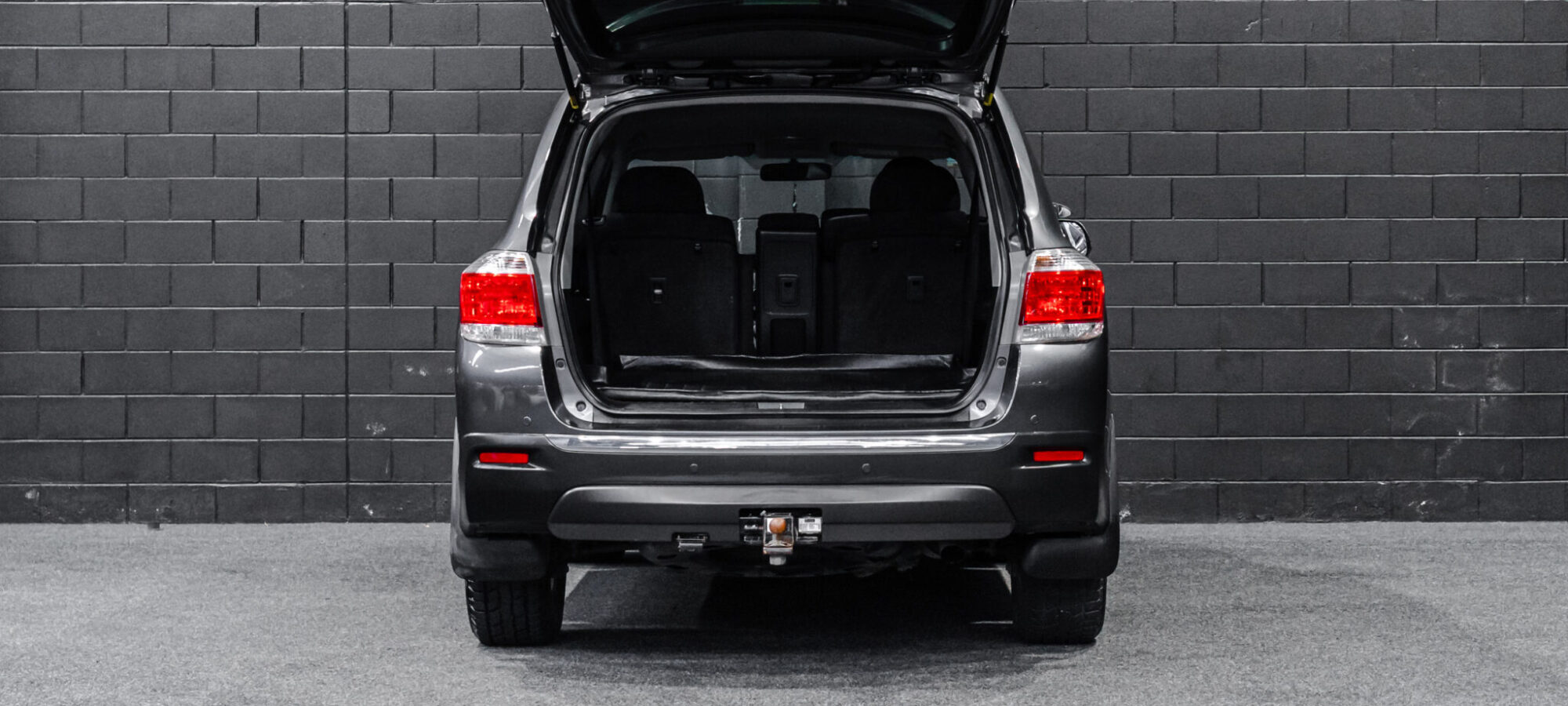 Vehicle Gallery Image