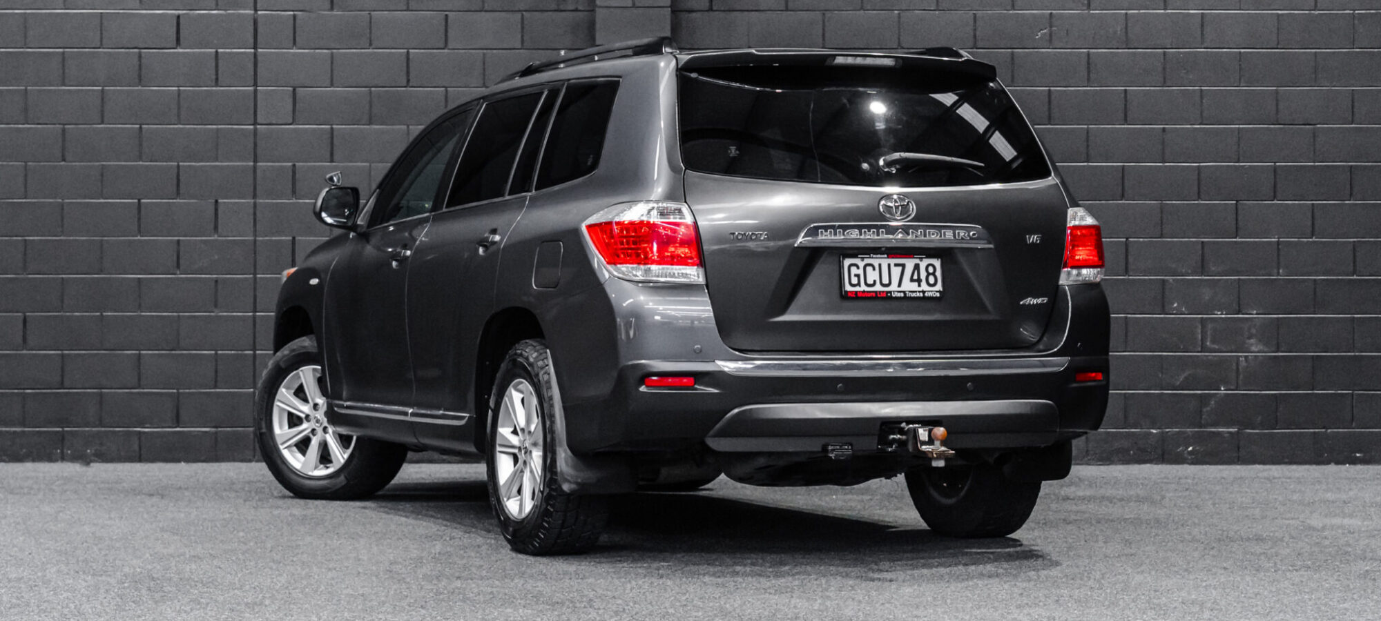 Vehicle Gallery Image