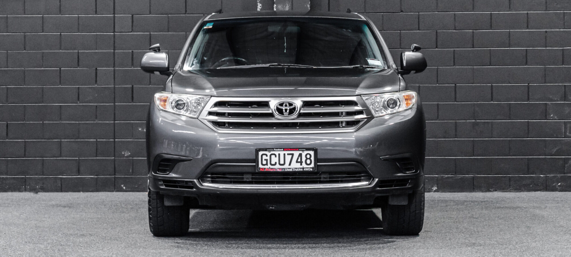 Vehicle Gallery Image