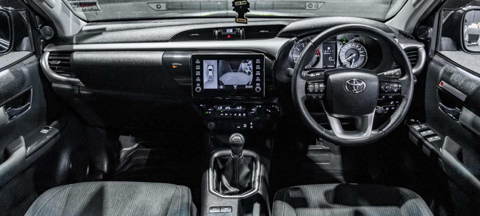 Vehicle Gallery Image