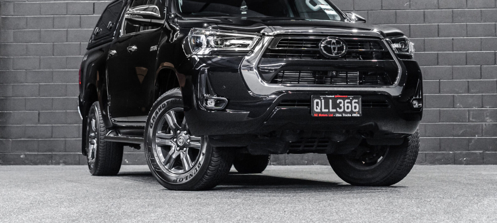 Vehicle Gallery Image