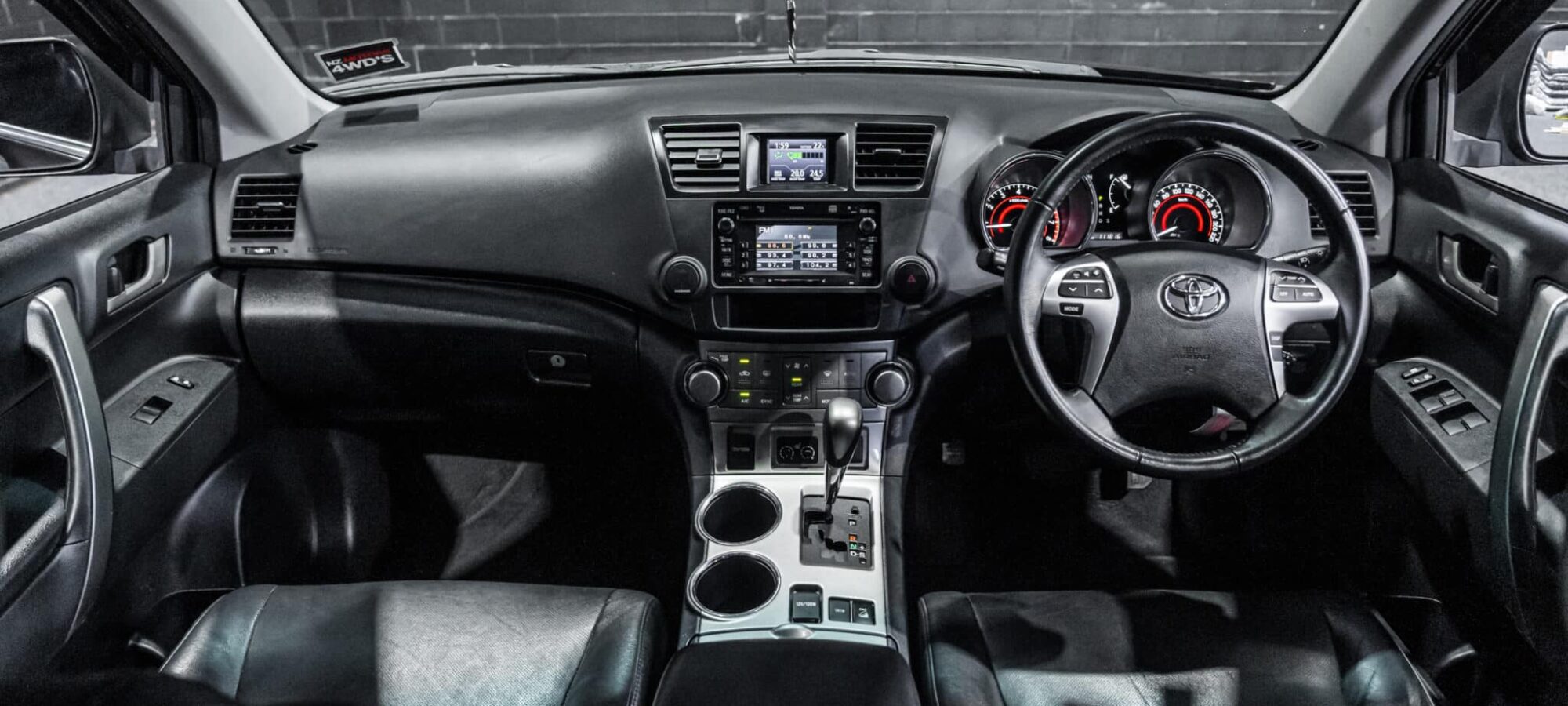 Vehicle Gallery Image