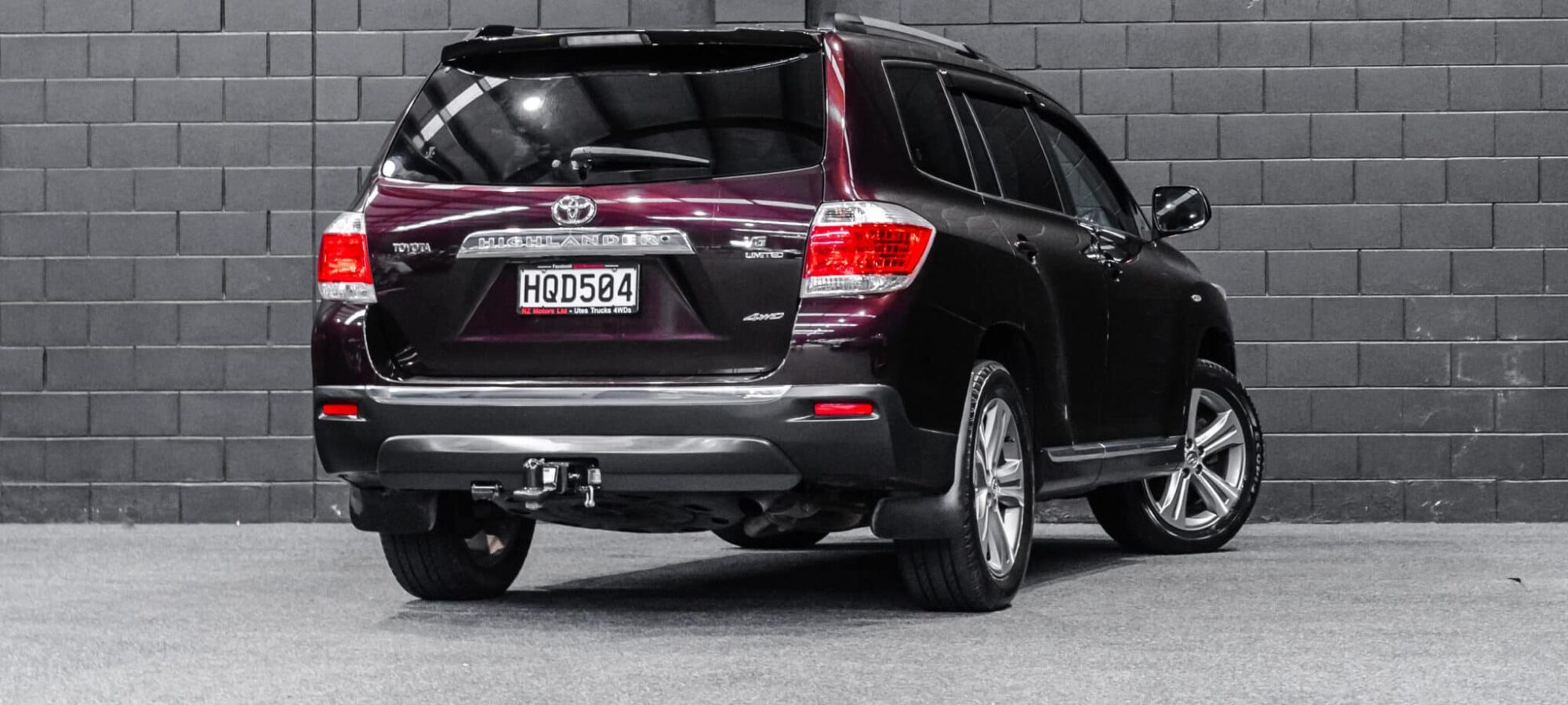 Vehicle Gallery Image