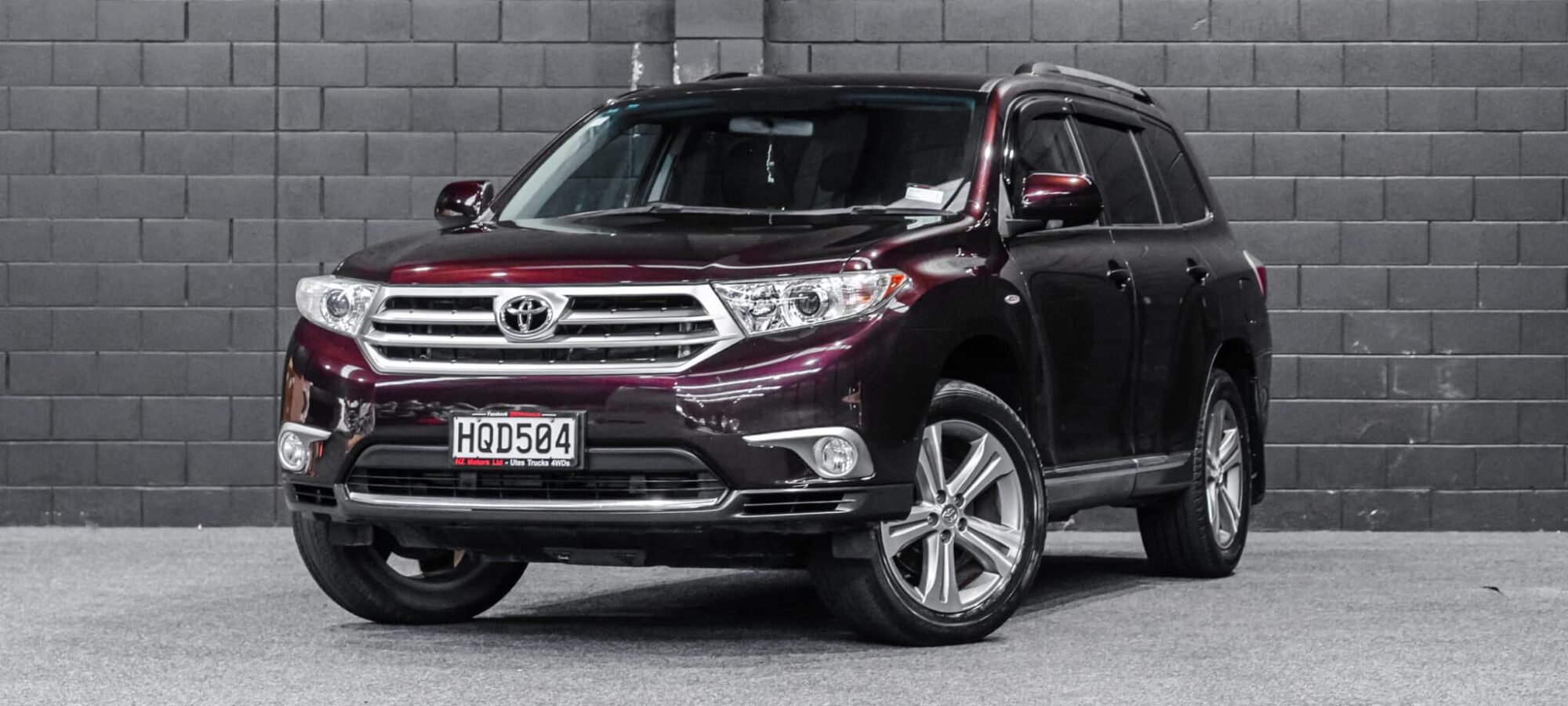 Vehicle Gallery Image