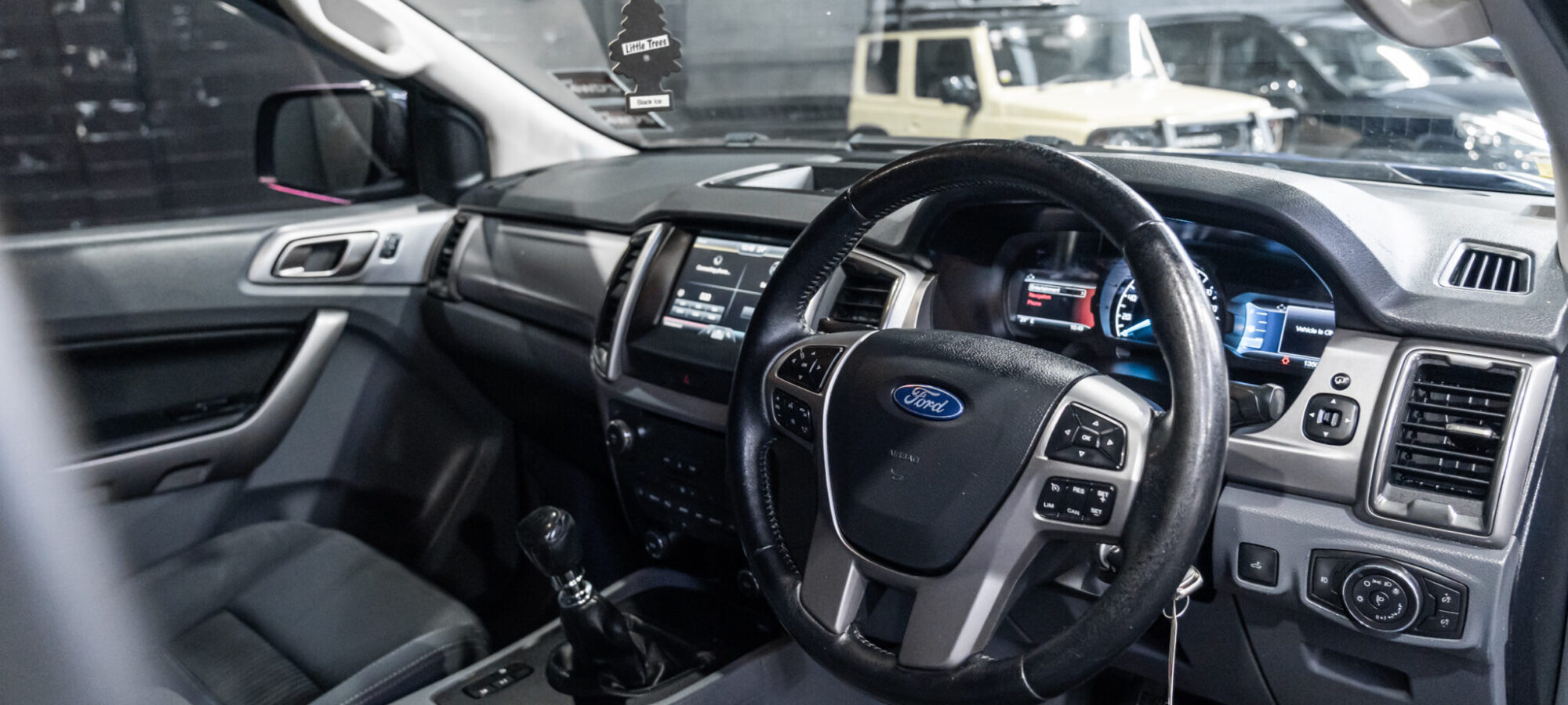 Vehicle Gallery Image