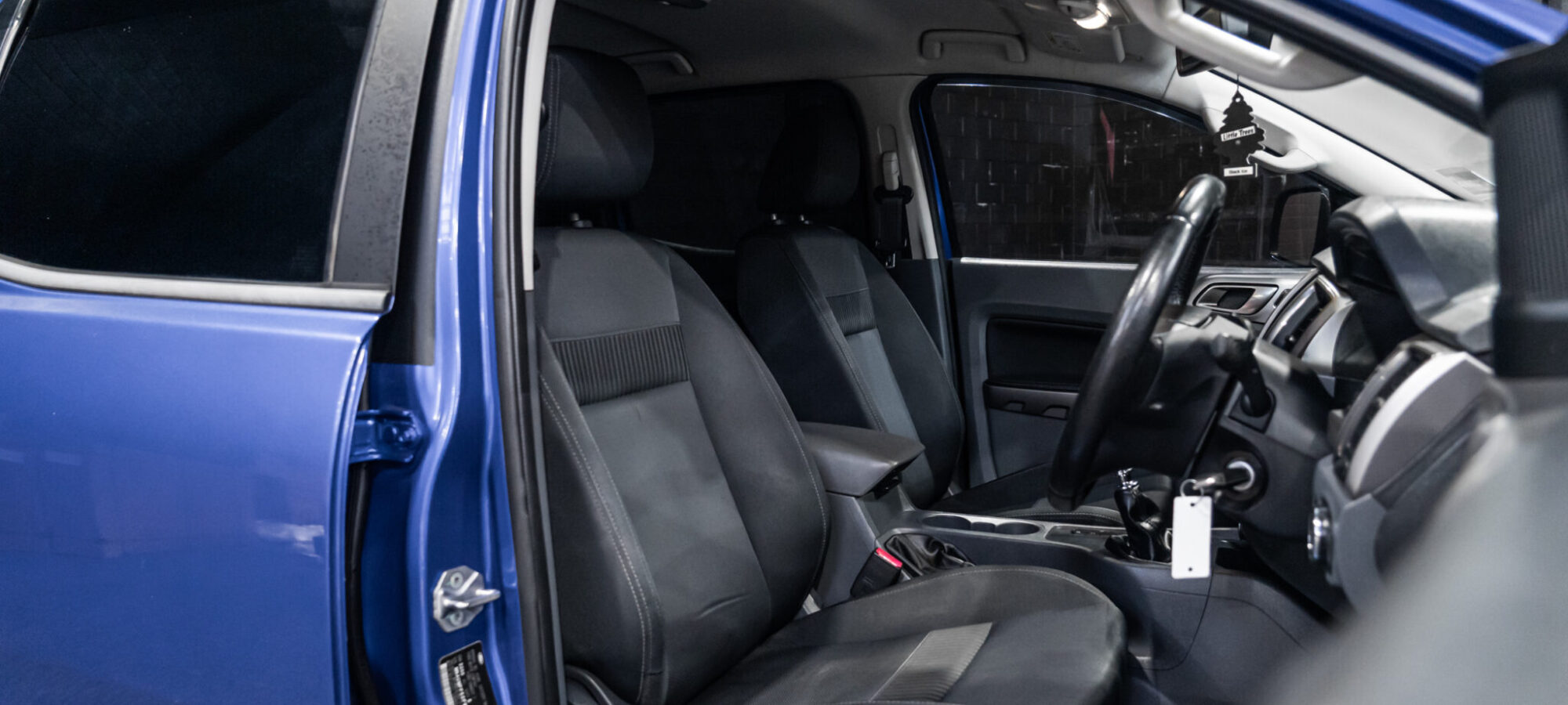 Vehicle Gallery Image