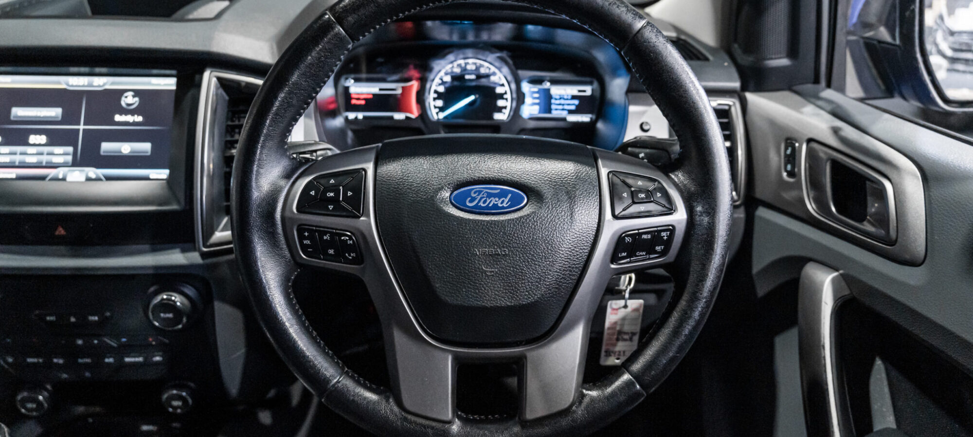 Vehicle Gallery Image