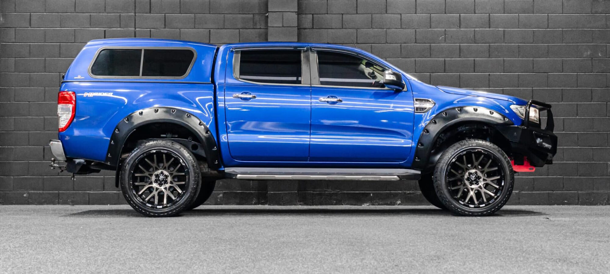 Vehicle Gallery Image