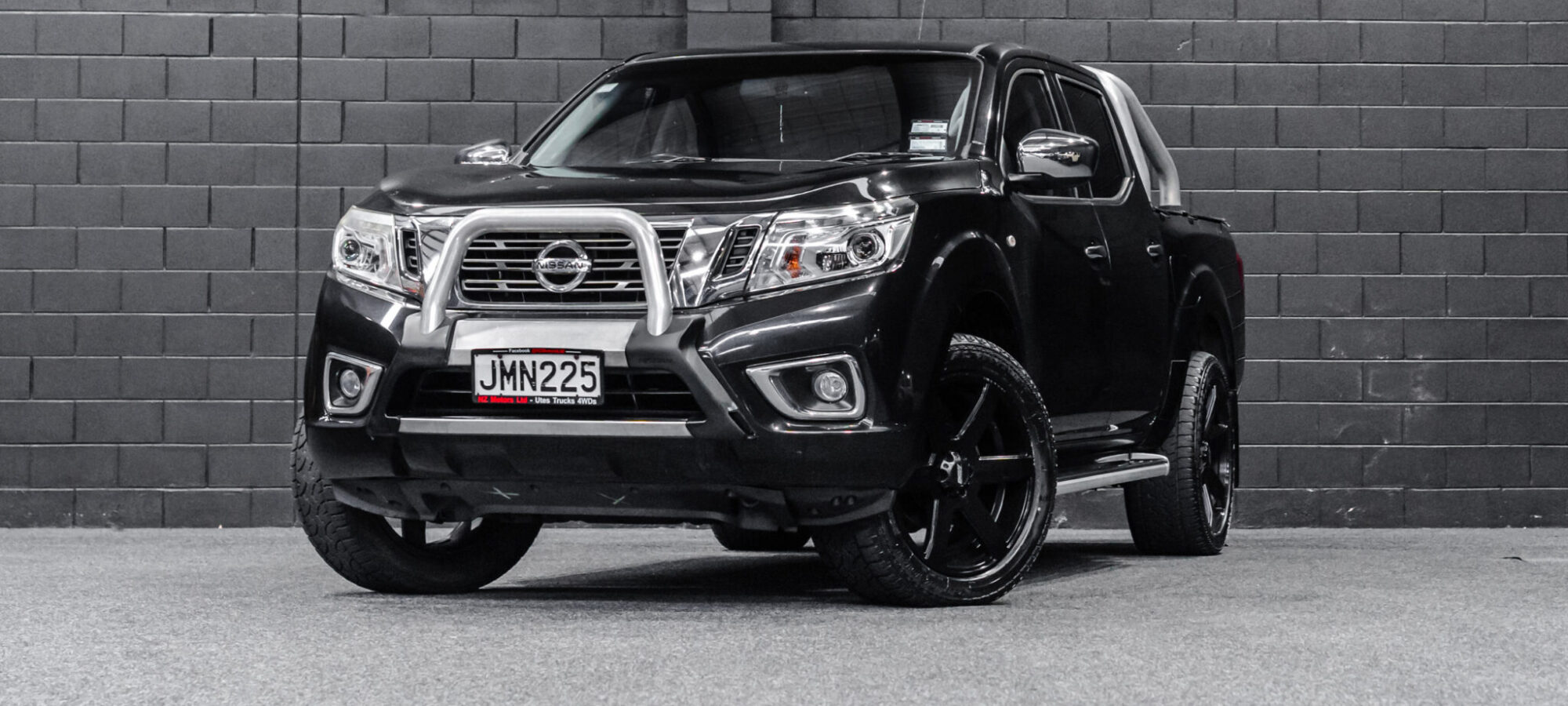 Vehicle Gallery Image