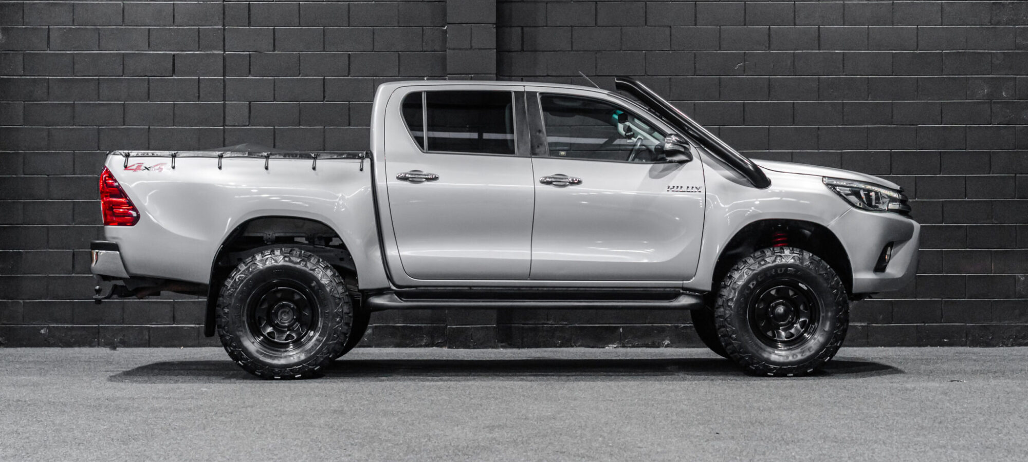 Vehicle Gallery Image