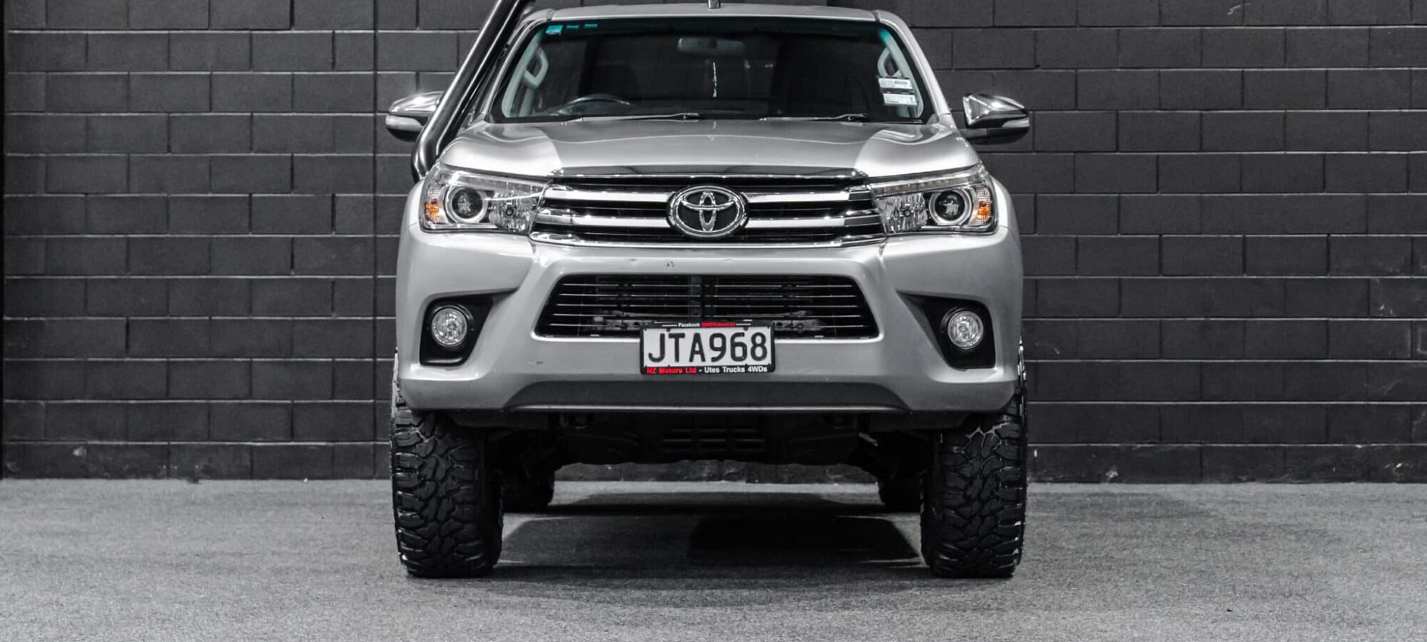 Vehicle Gallery Image