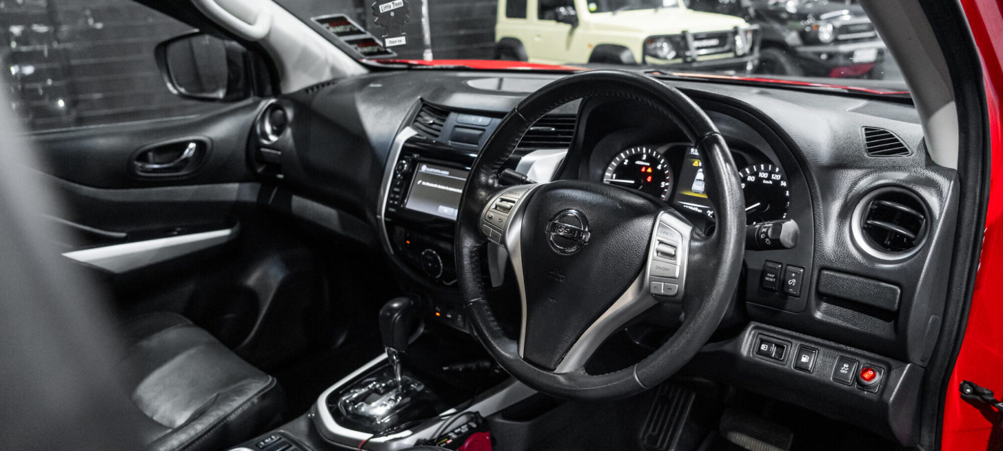 Vehicle Gallery Image