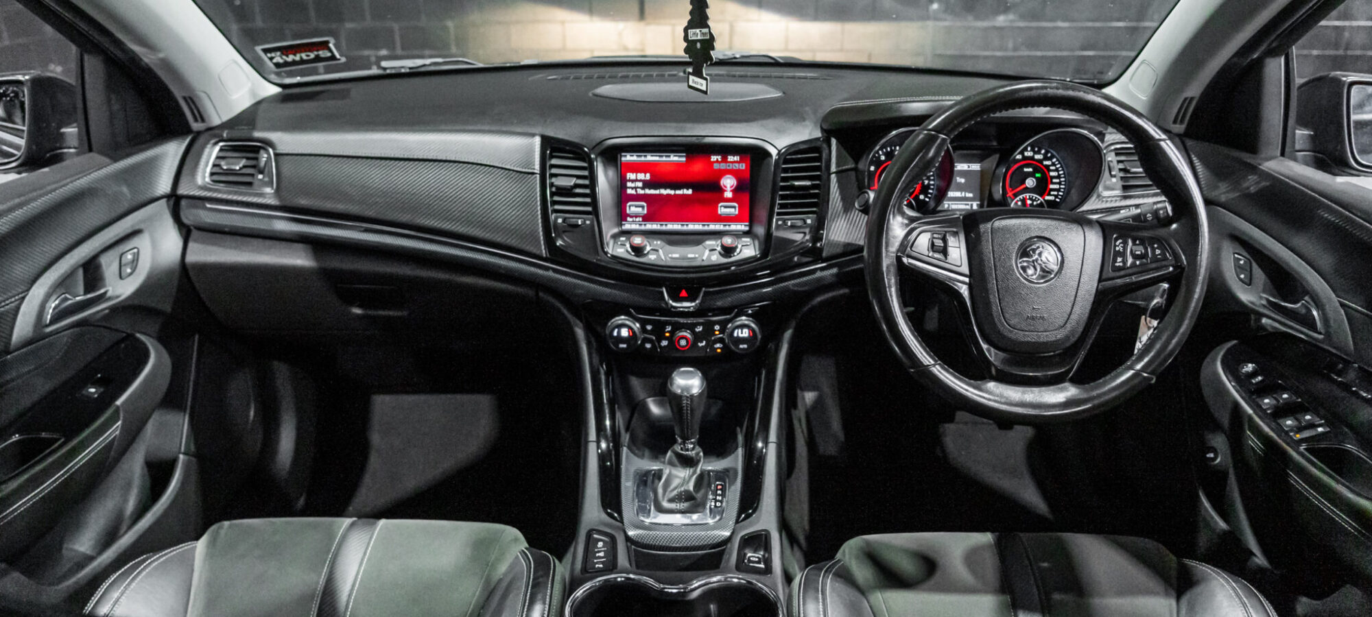 Vehicle Gallery Image