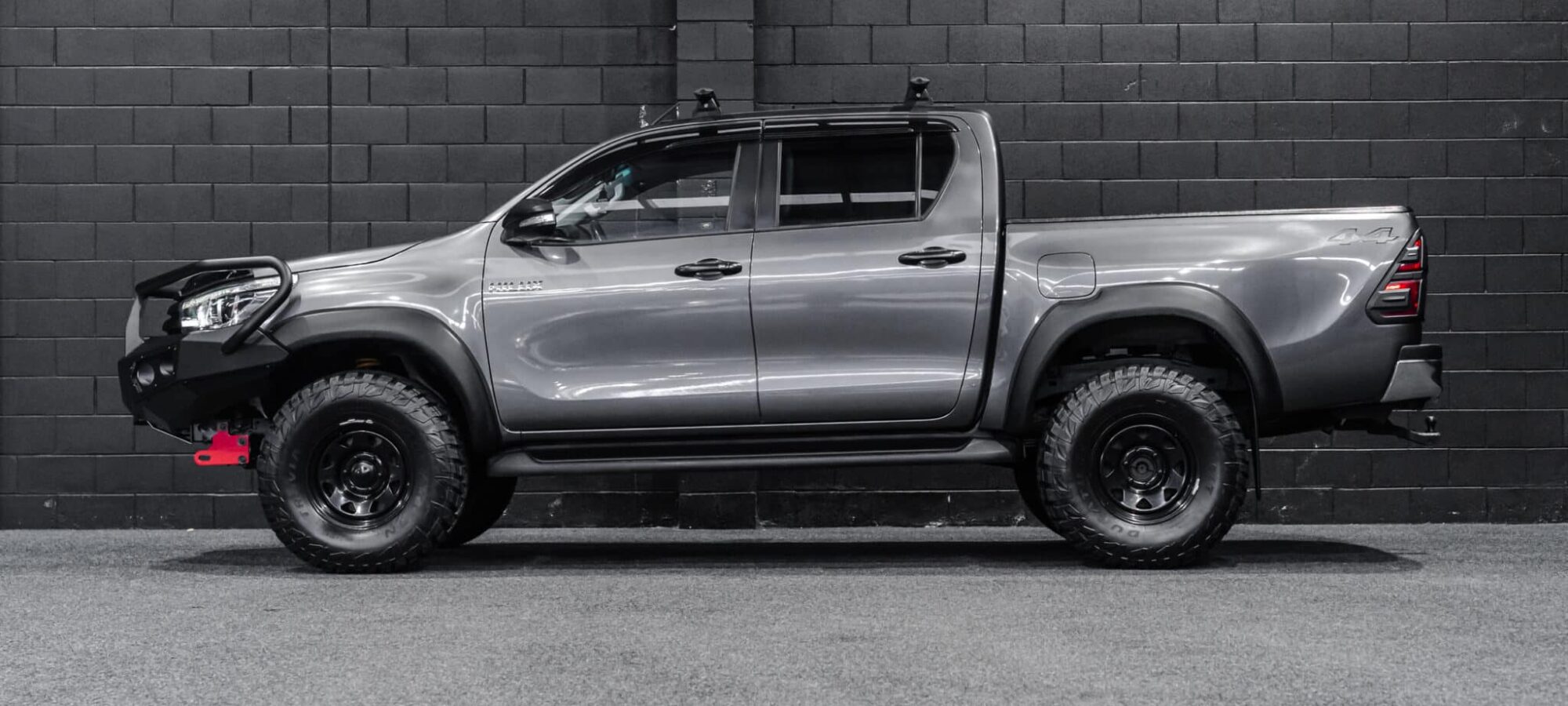 Vehicle Gallery Image