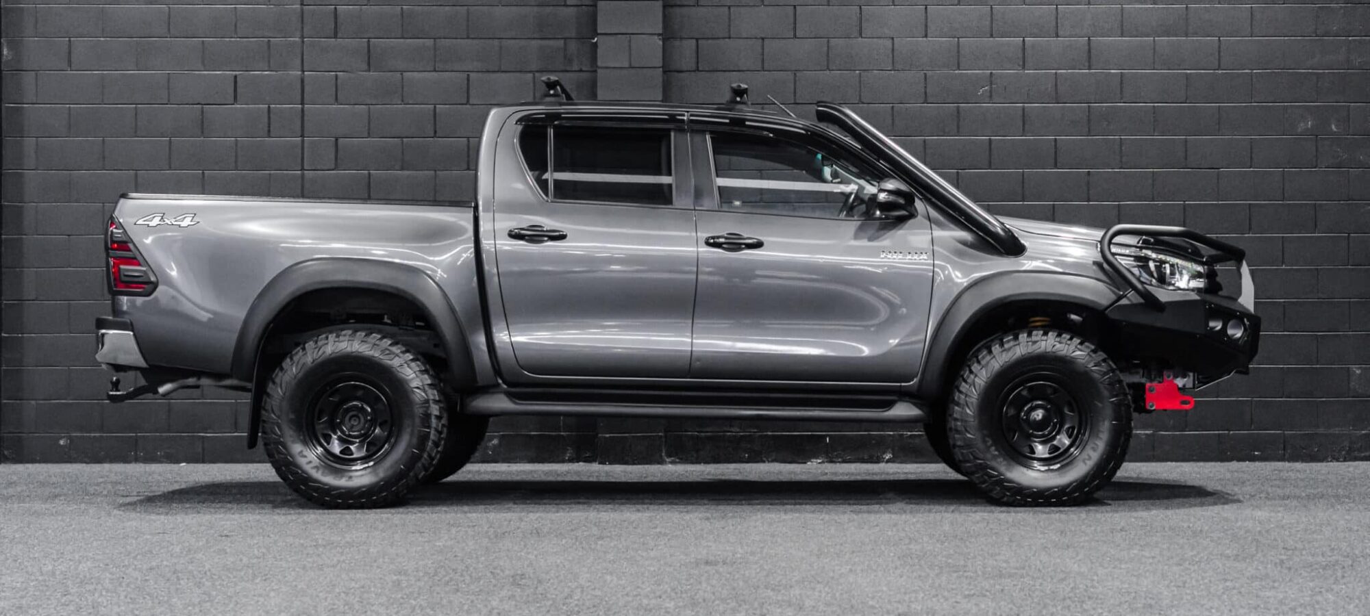 Vehicle Gallery Image