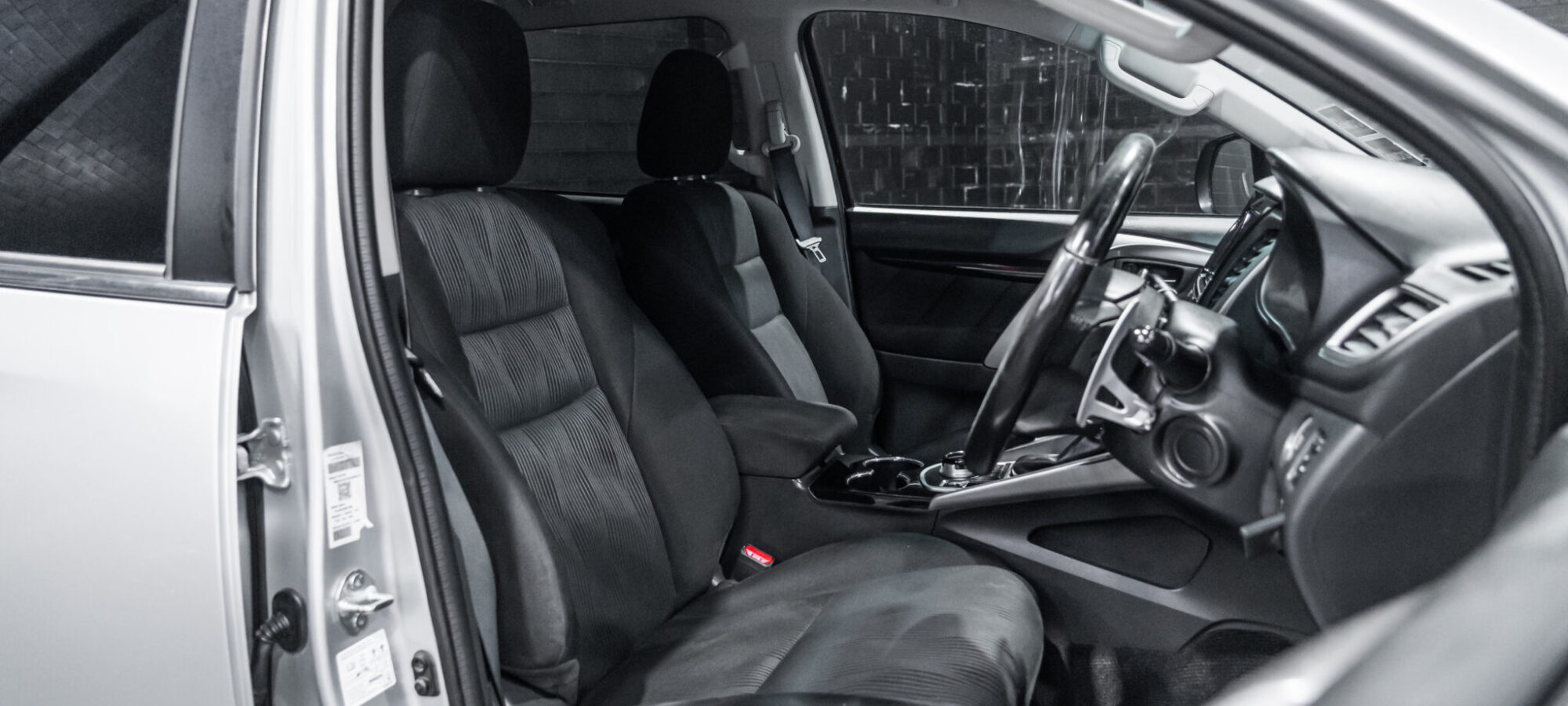 Vehicle Gallery Image