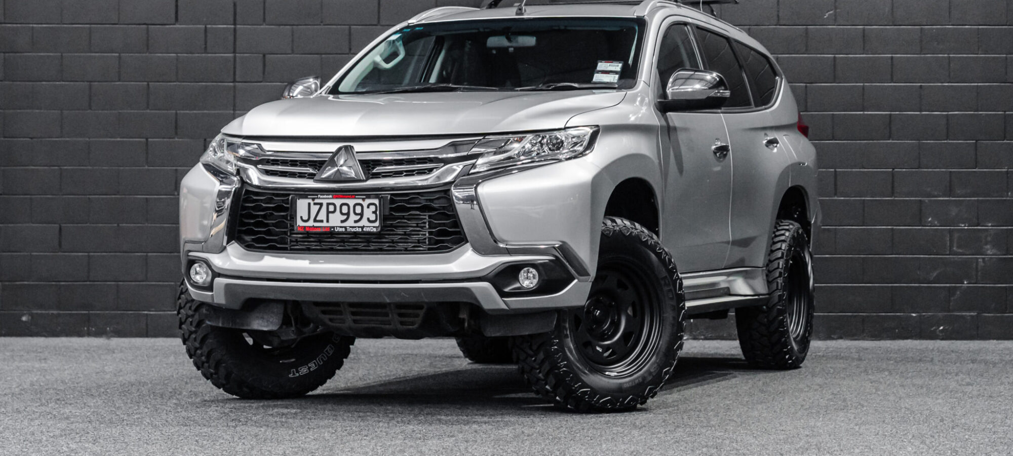 Vehicle Gallery Image