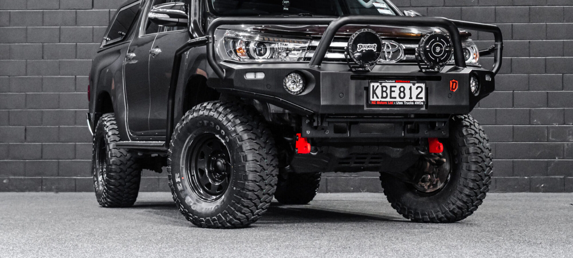 Vehicle Gallery Image