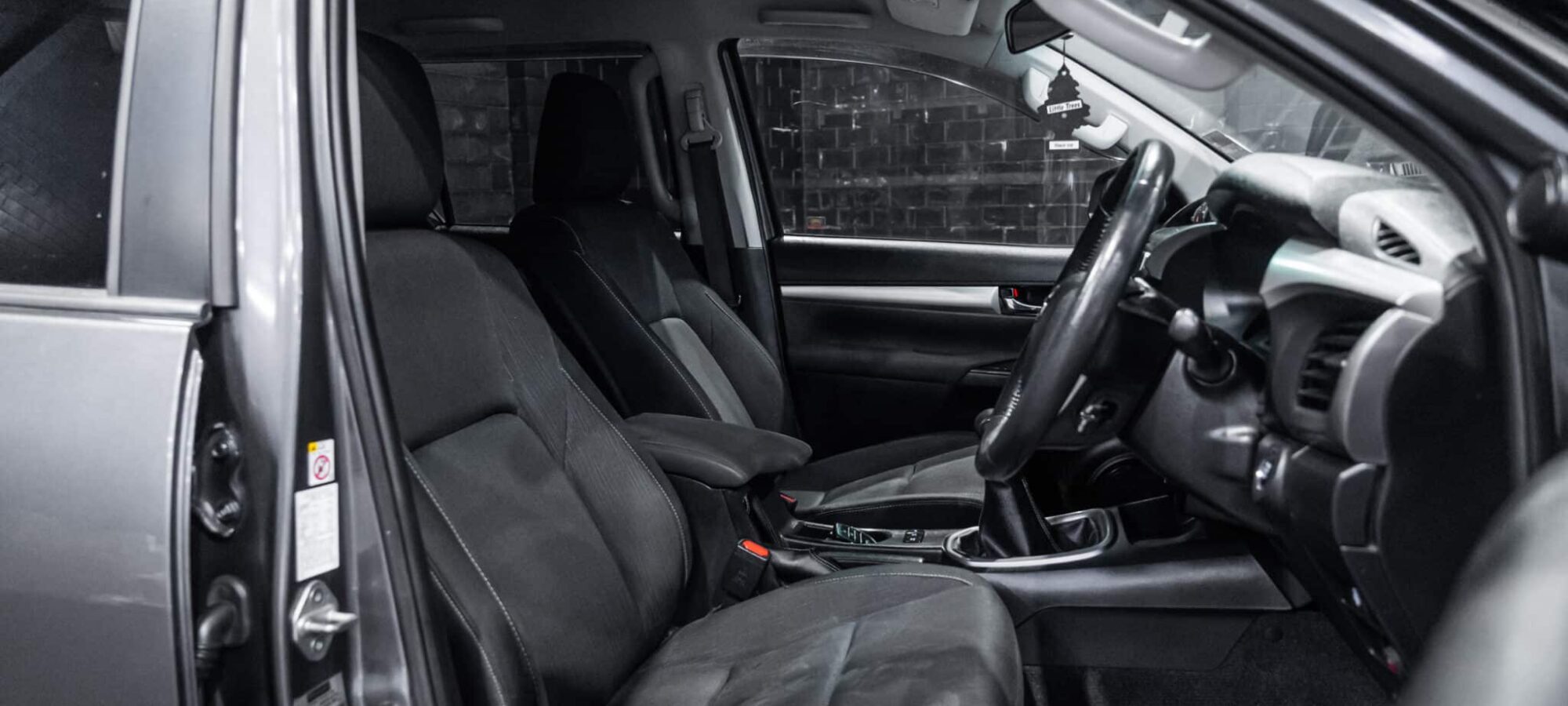 Vehicle Gallery Image