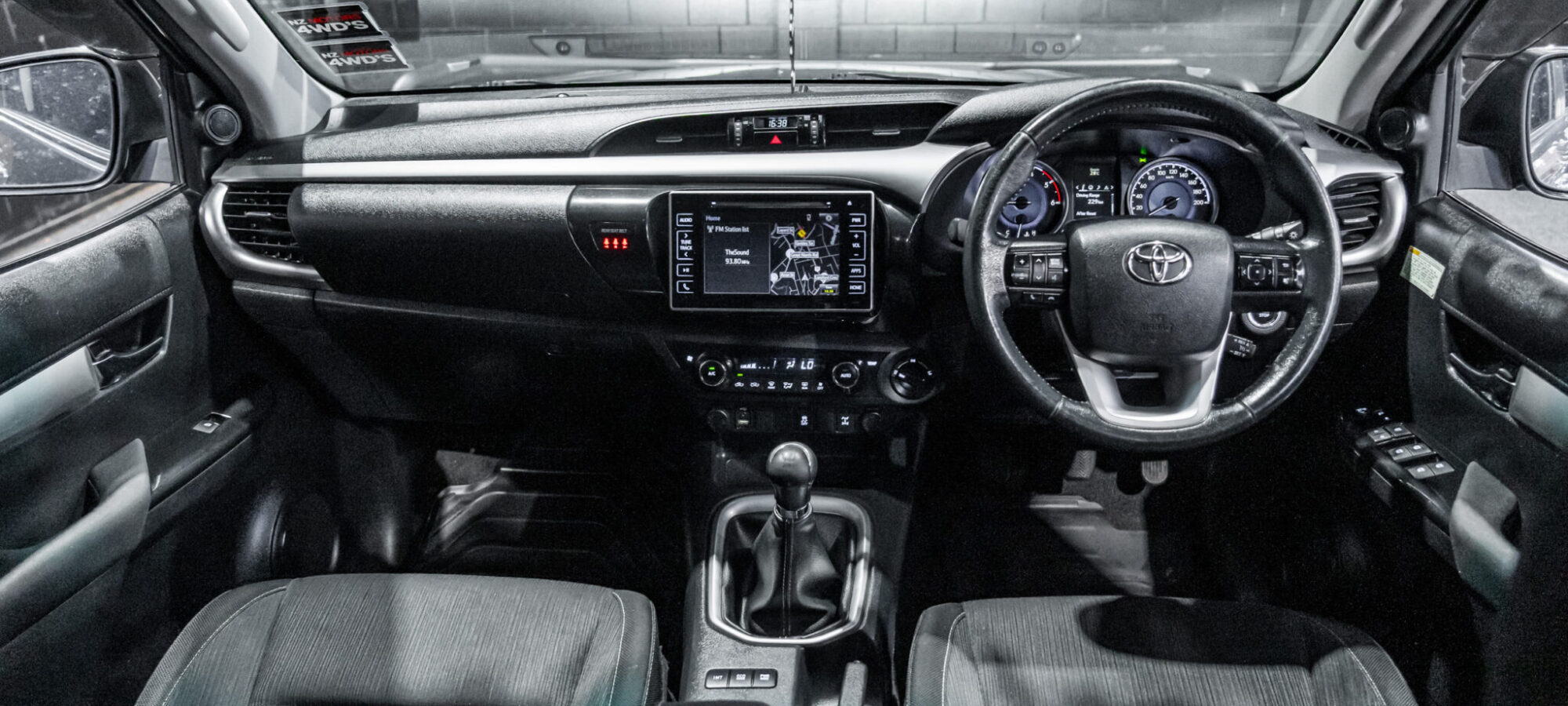 Vehicle Gallery Image